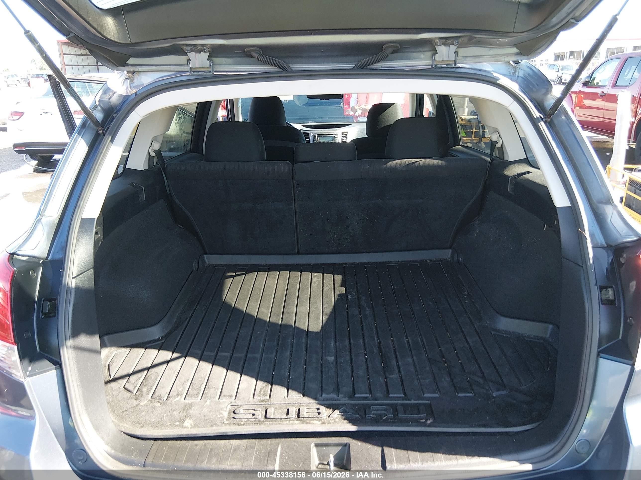 2013 Subaru Outback 2.5i Premium Blue vin: 4S4BRCCC4D3306530