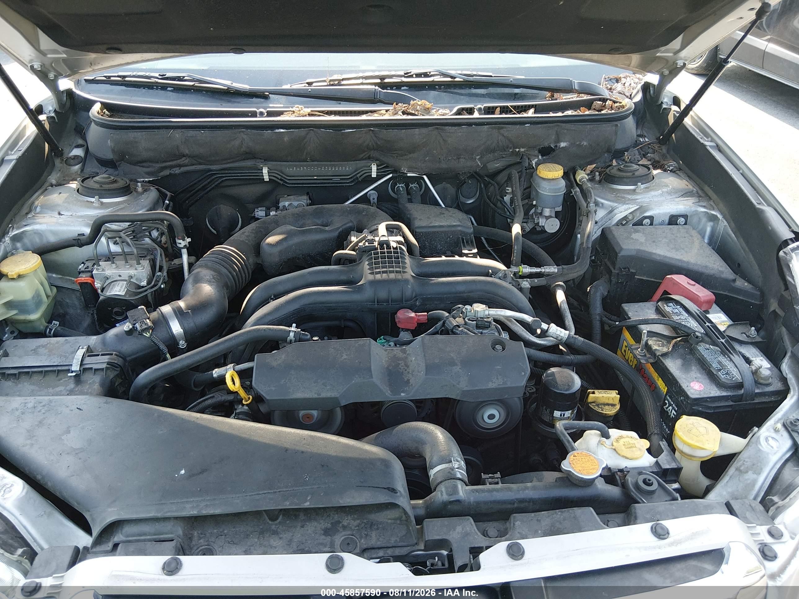 2014 Subaru Outback 2.5i Premium Silver vin: 4S4BRCCC4E3222662