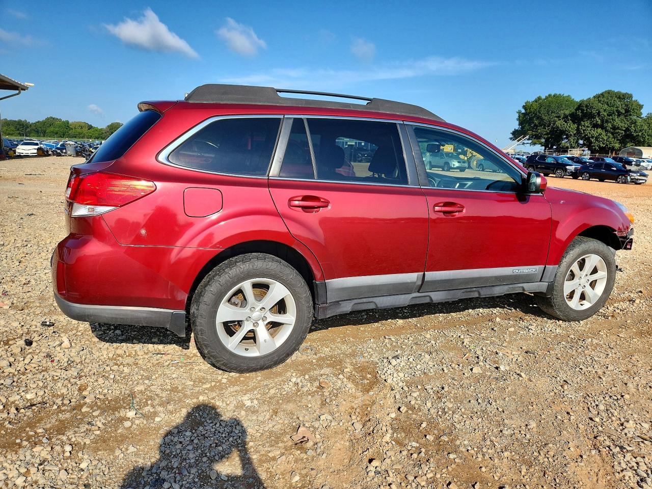 2014 Subaru Outback 2.5i Premium Красный vin: 4S4BRCCC4E3234696