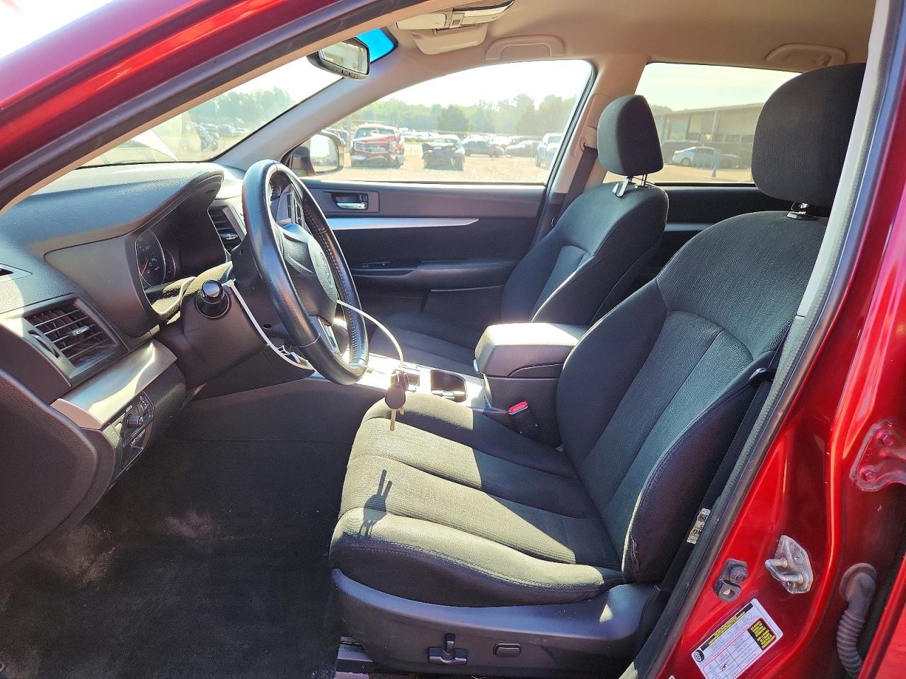 2014 Subaru Outback 2.5i Premium Красный vin: 4S4BRCCC4E3234696