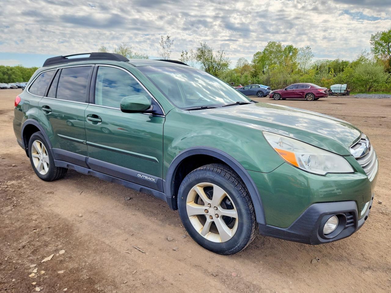 2014 Subaru Outback 2.5i Premium Green vin: 4S4BRCCC4E3254379