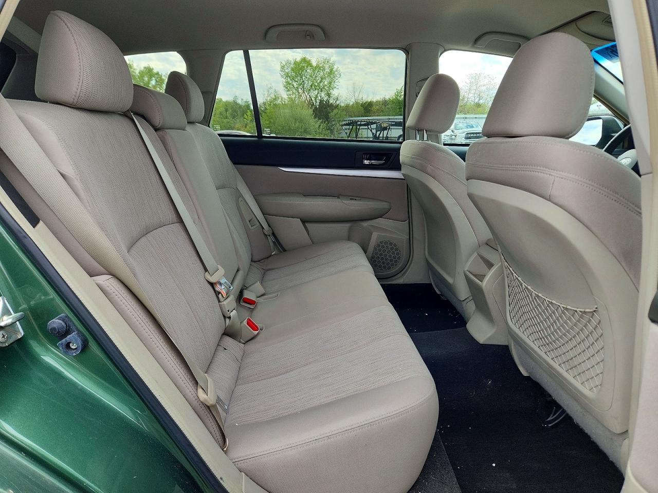2014 Subaru Outback 2.5i Premium Green vin: 4S4BRCCC4E3254379