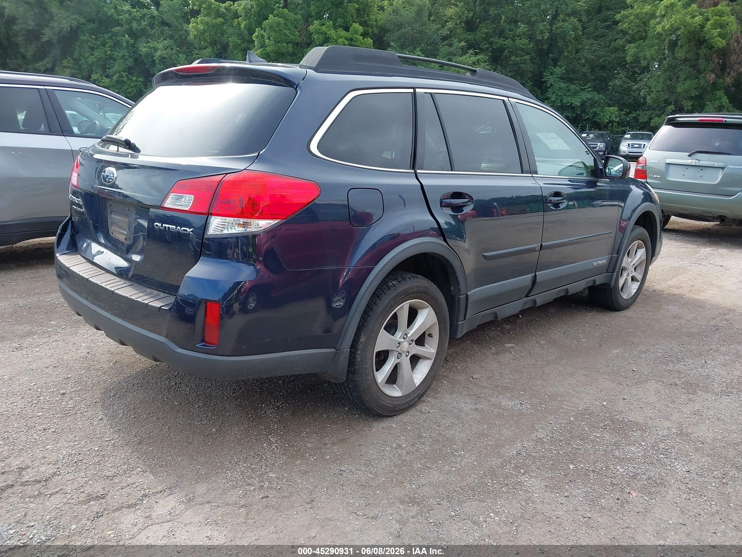 2014 Subaru Outback 2.5i Premium Dark Blue vin: 4S4BRCCC4E3269397