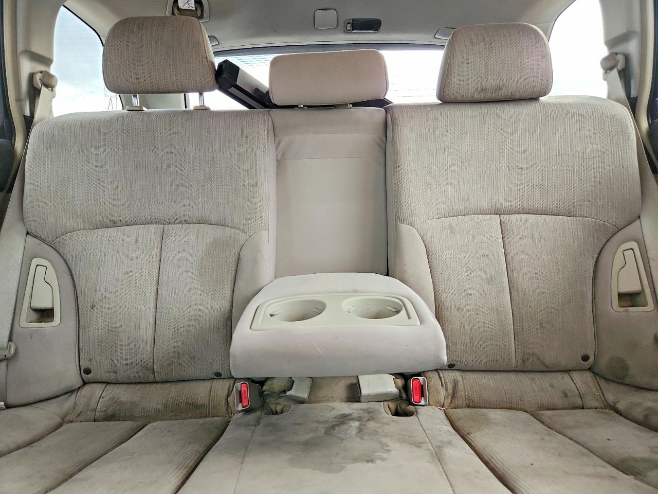 2014 Subaru Outback 2.5i Premium White vin: 4S4BRCCC4E3272199
