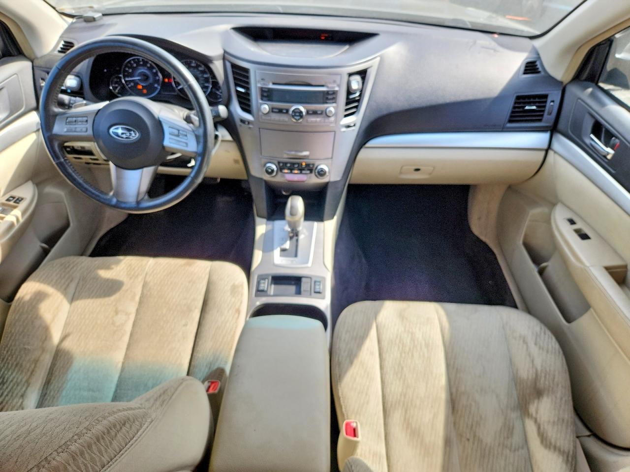 2010 Subaru Outback 2.5i Premium Black vin: 4S4BRCCC5A3334137