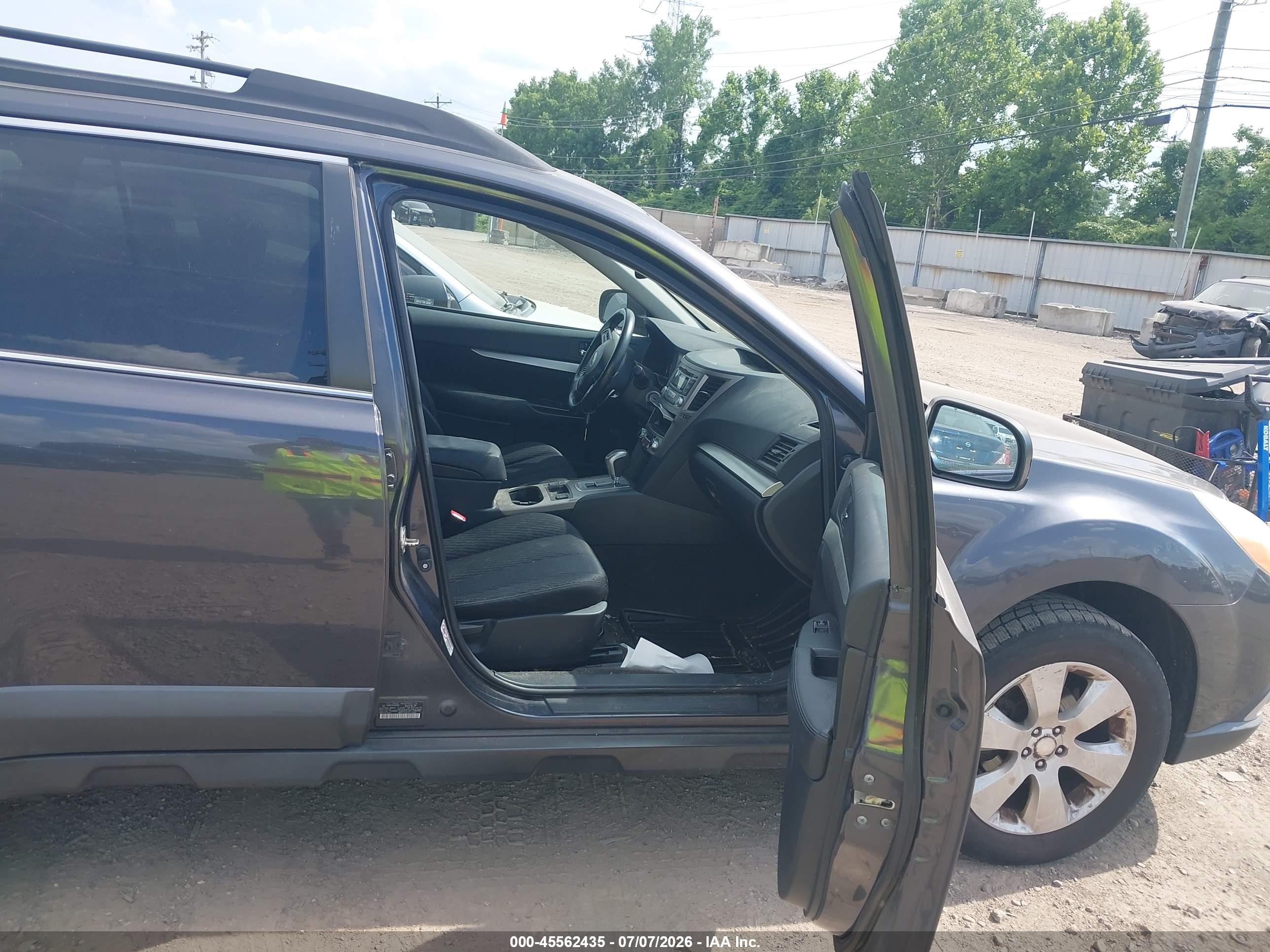 2012 Subaru Outback 2.5i Premium Gray vin: 4S4BRCCC5C3252850