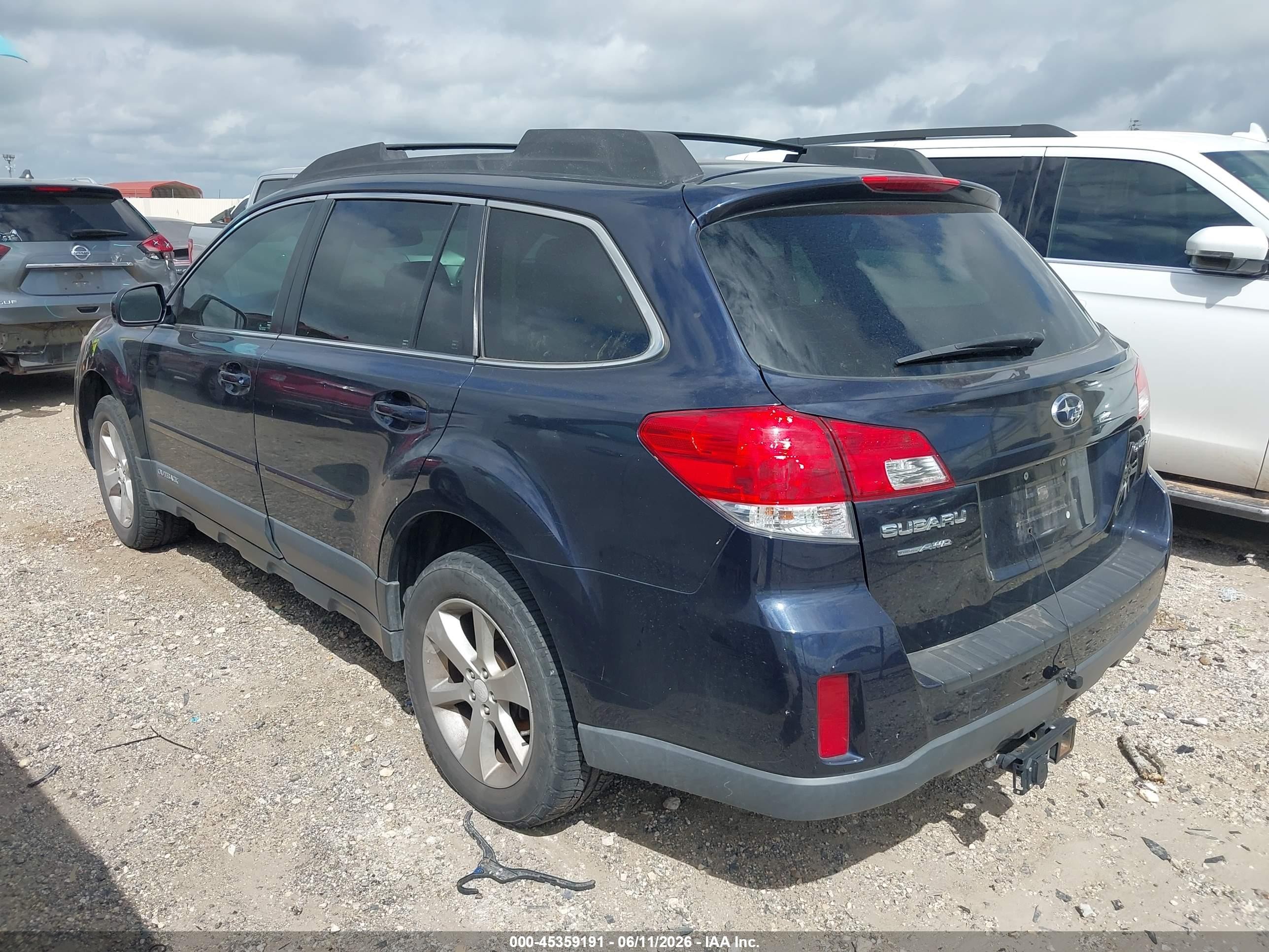 2013 Subaru Outback 2.5i Premium Blue vin: 4S4BRCCC5D3277877