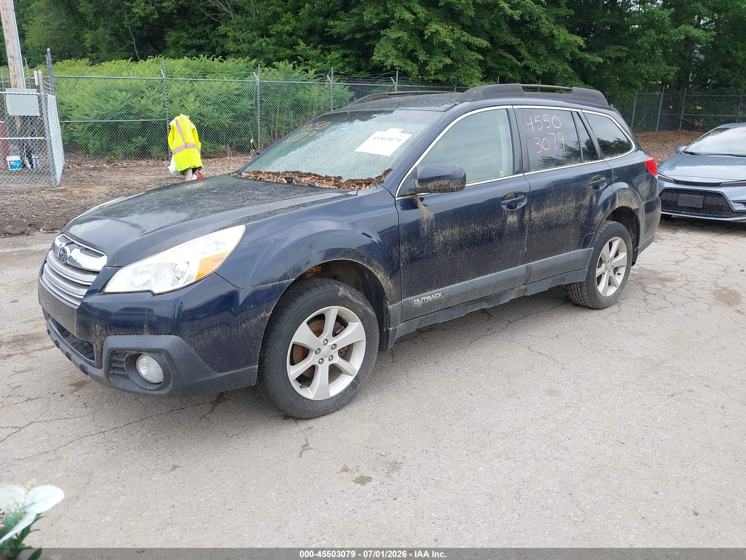 2013 Subaru Outback 2.5i Premium Blue vin: 4S4BRCCC5D3278799