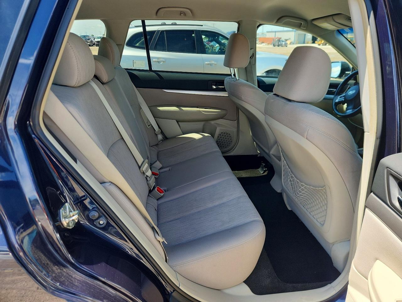 2014 Subaru Outback 2.5i Premium Blue vin: 4S4BRCCC5E3255878