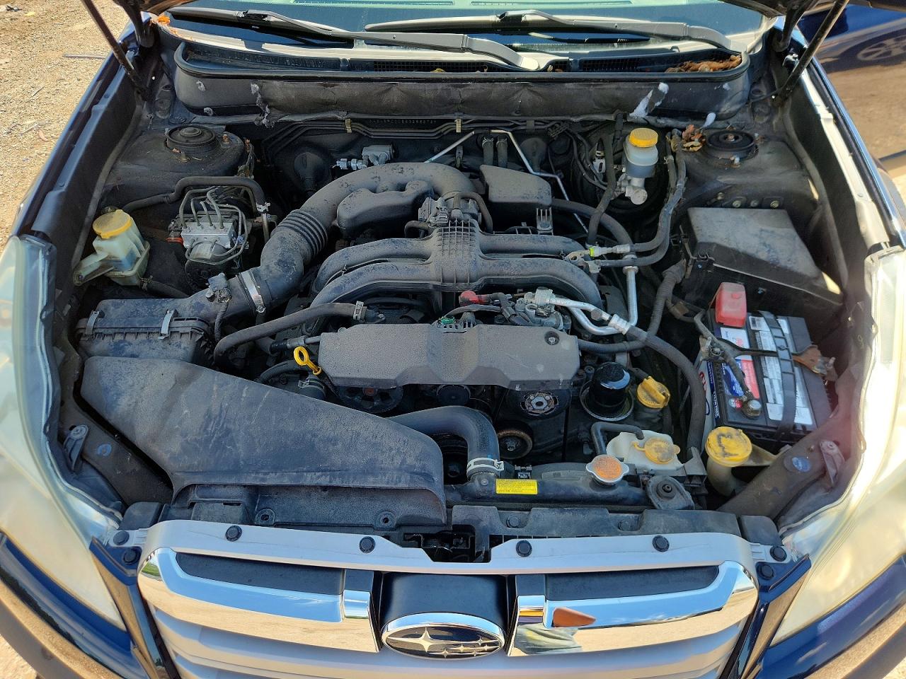 2014 Subaru Outback 2.5i Premium Blue vin: 4S4BRCCC5E3255878