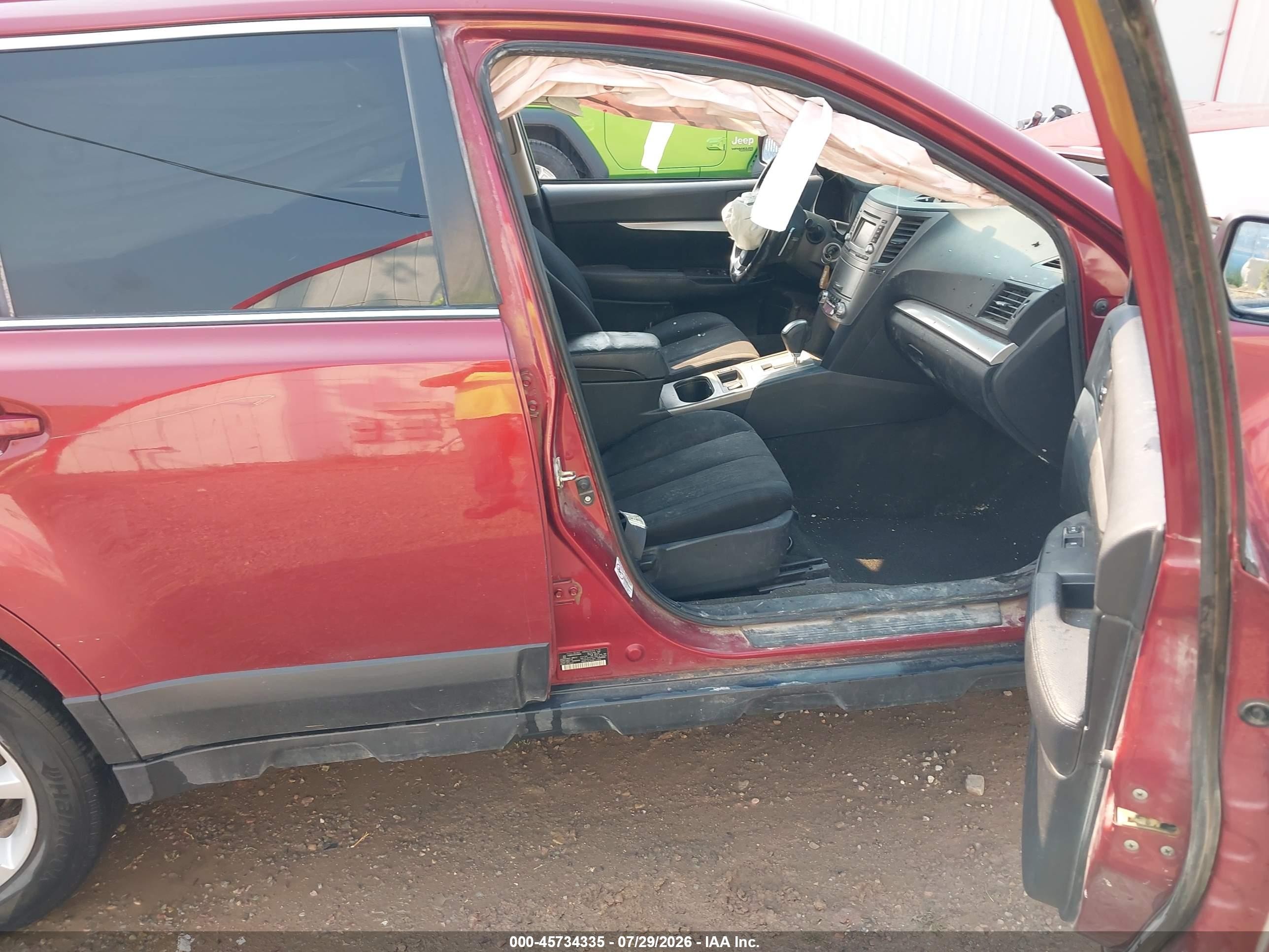 2014 Subaru Outback 2.5i Premium Red vin: 4S4BRCCC5E3258909