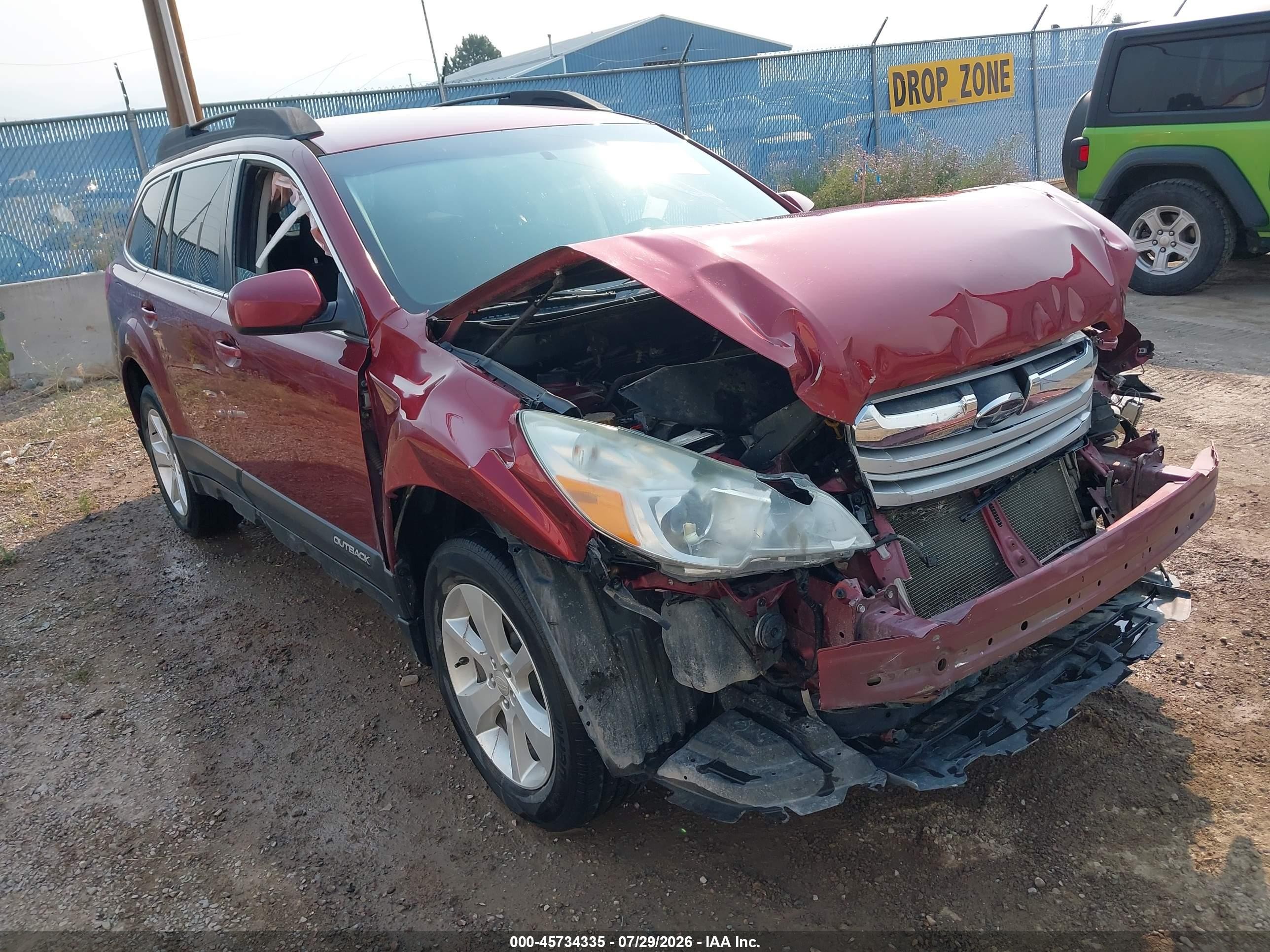2014 Subaru Outback 2.5i Premium Red vin: 4S4BRCCC5E3258909