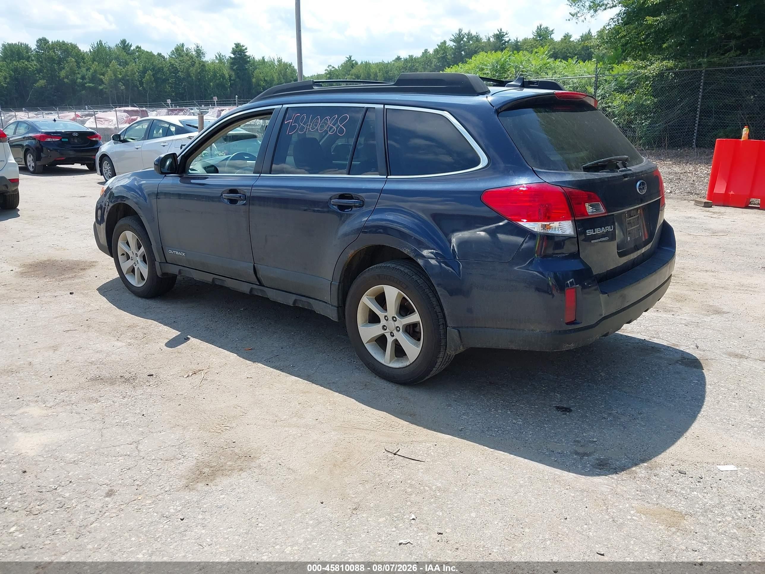 2014 Subaru Outback 2.5i Premium Blue vin: 4S4BRCCC5E3262765