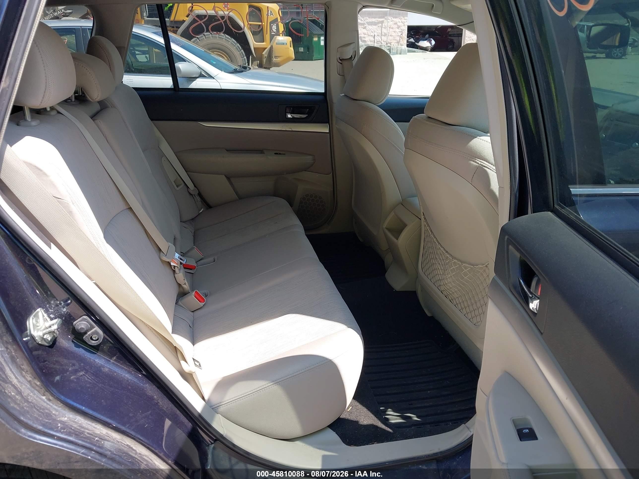 2014 Subaru Outback 2.5i Premium Blue vin: 4S4BRCCC5E3262765