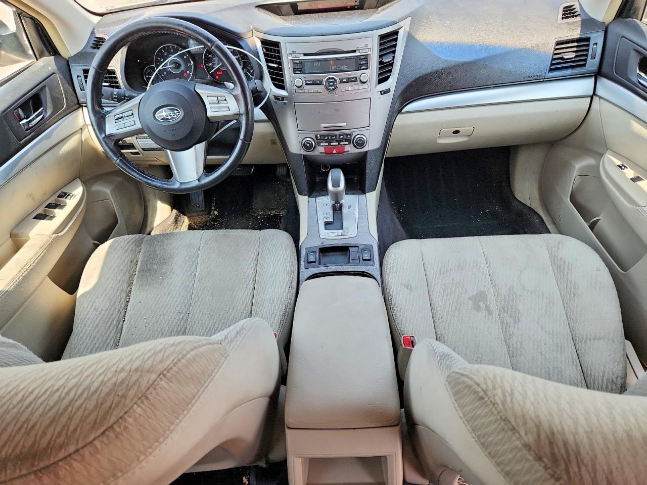 2010 Subaru Outback 2.5i Premium Gold vin: 4S4BRCCC6A3311160
