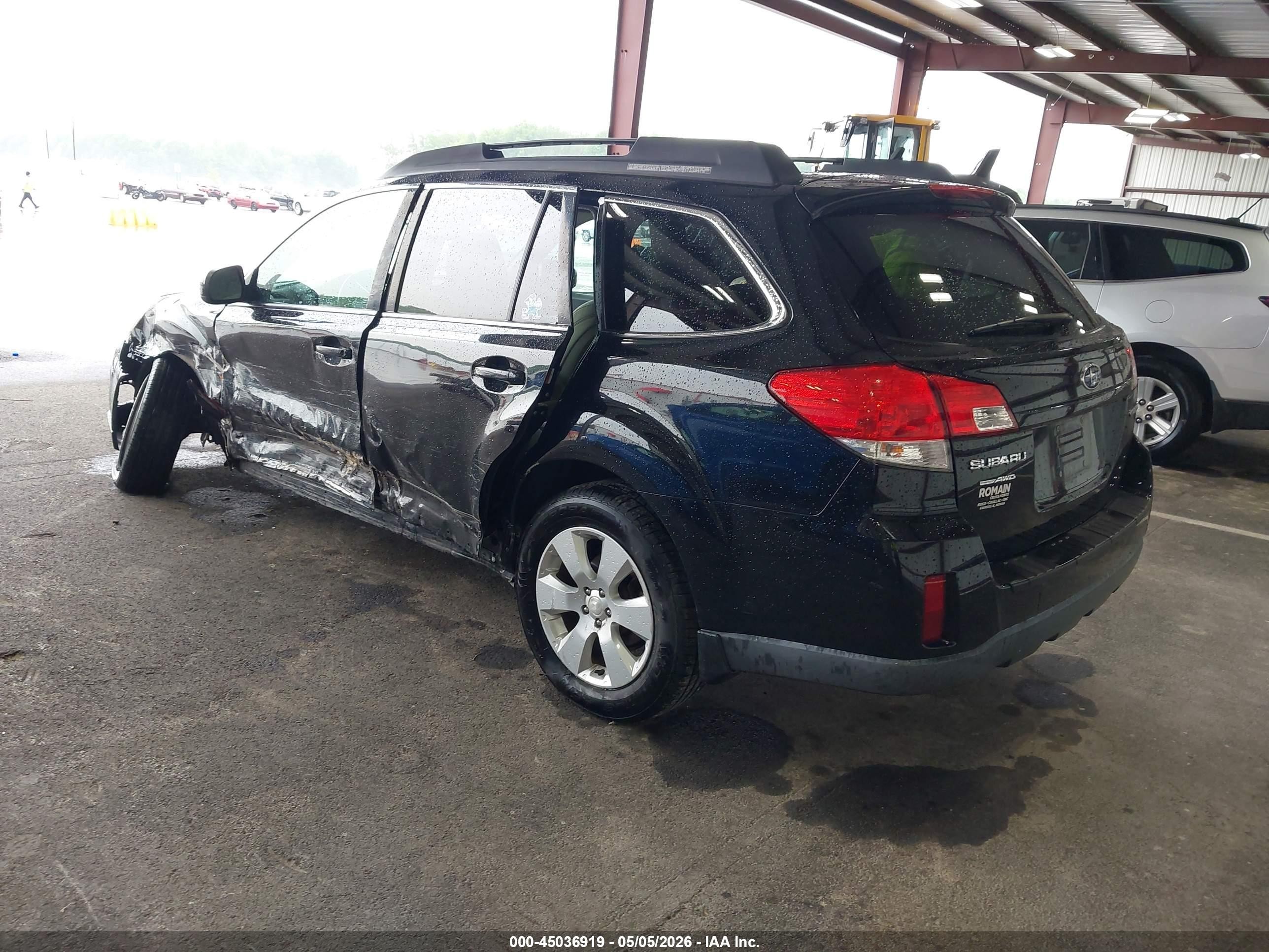 2011 Subaru Outback 2.5i Premium Black vin: 4S4BRCCC6B3415620