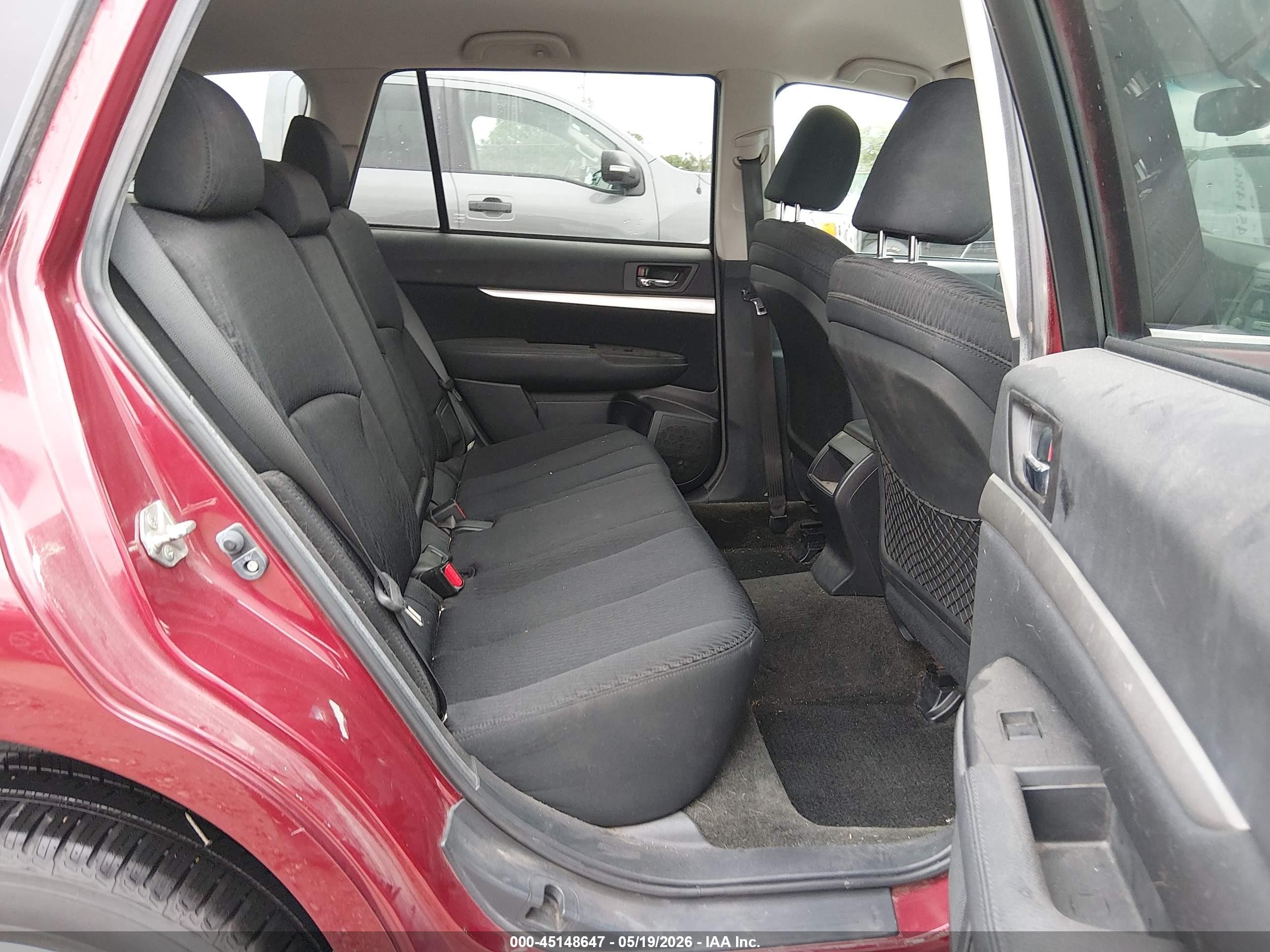 2012 Subaru Outback 2.5i Premium Red vin: 4S4BRCCC6C3264148