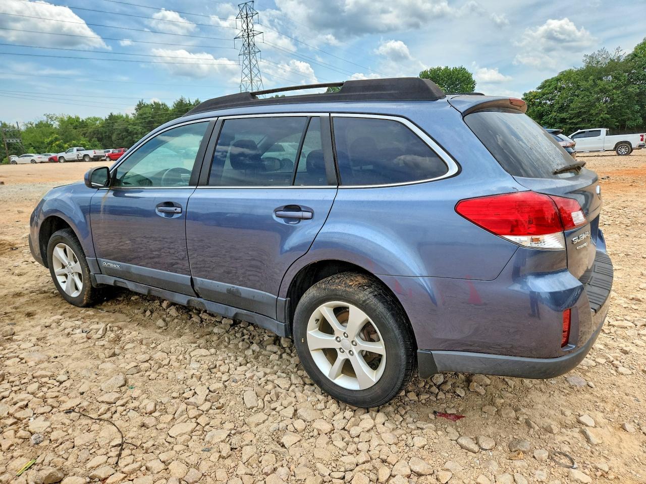 2013 Subaru Outback 2.5i Premium Blue vin: 4S4BRCCC6D3244872