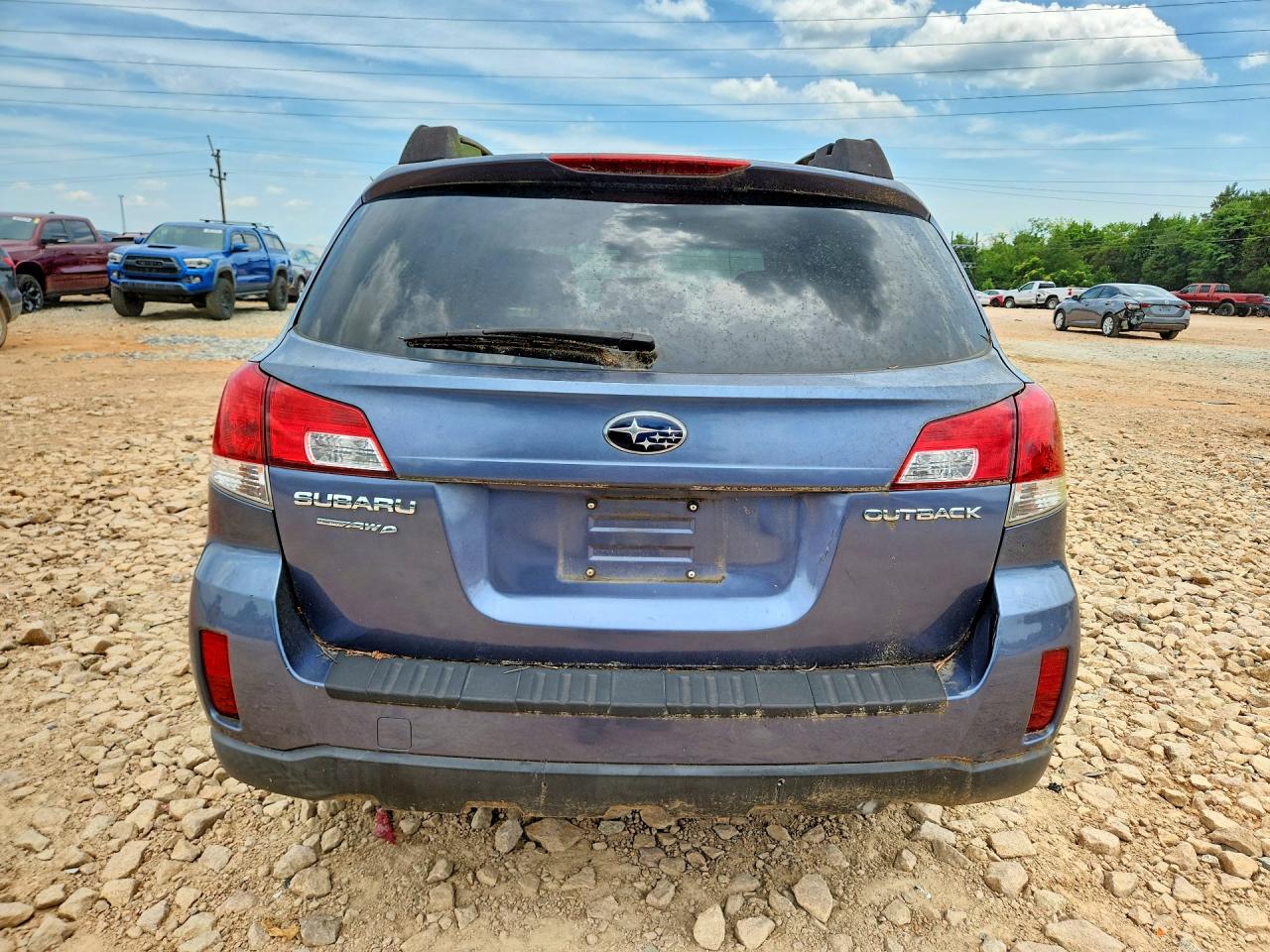 2013 Subaru Outback 2.5i Premium Blue vin: 4S4BRCCC6D3244872