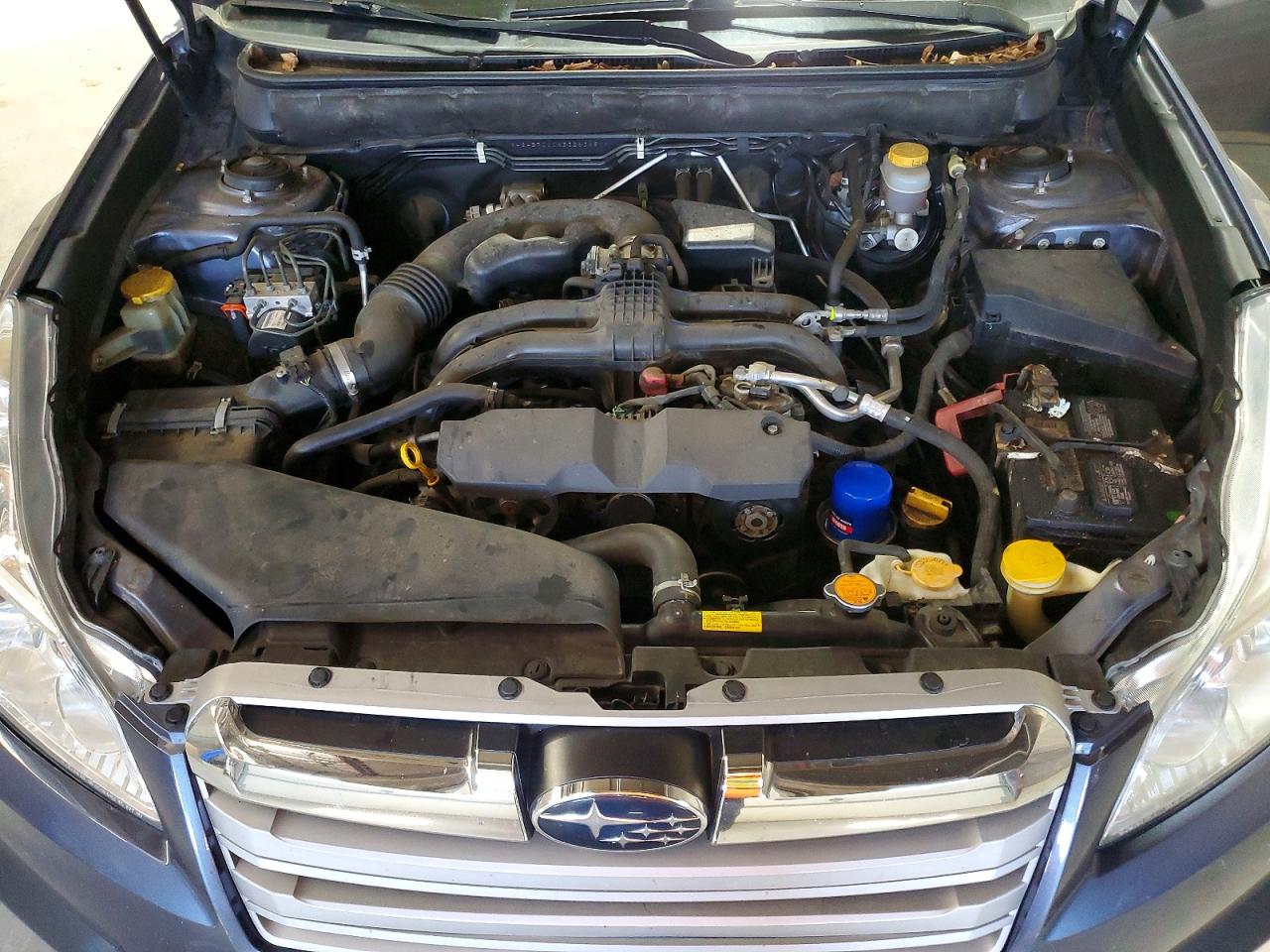 2014 Subaru Outback 2.5i Premium Blue vin: 4S4BRCCC6E3263651