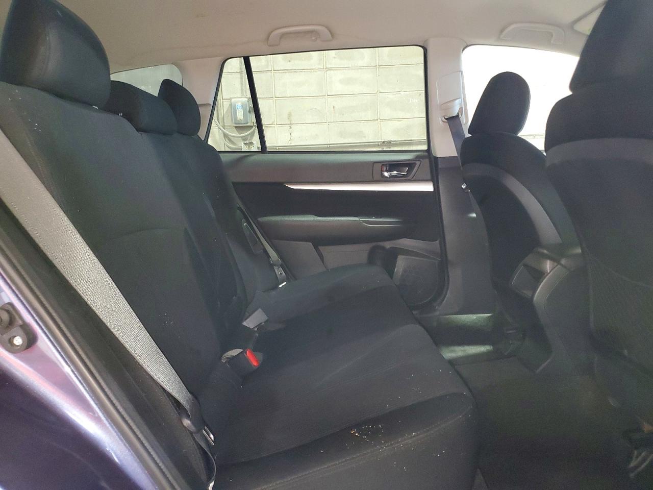 2014 Subaru Outback 2.5i Premium Blue vin: 4S4BRCCC6E3263651