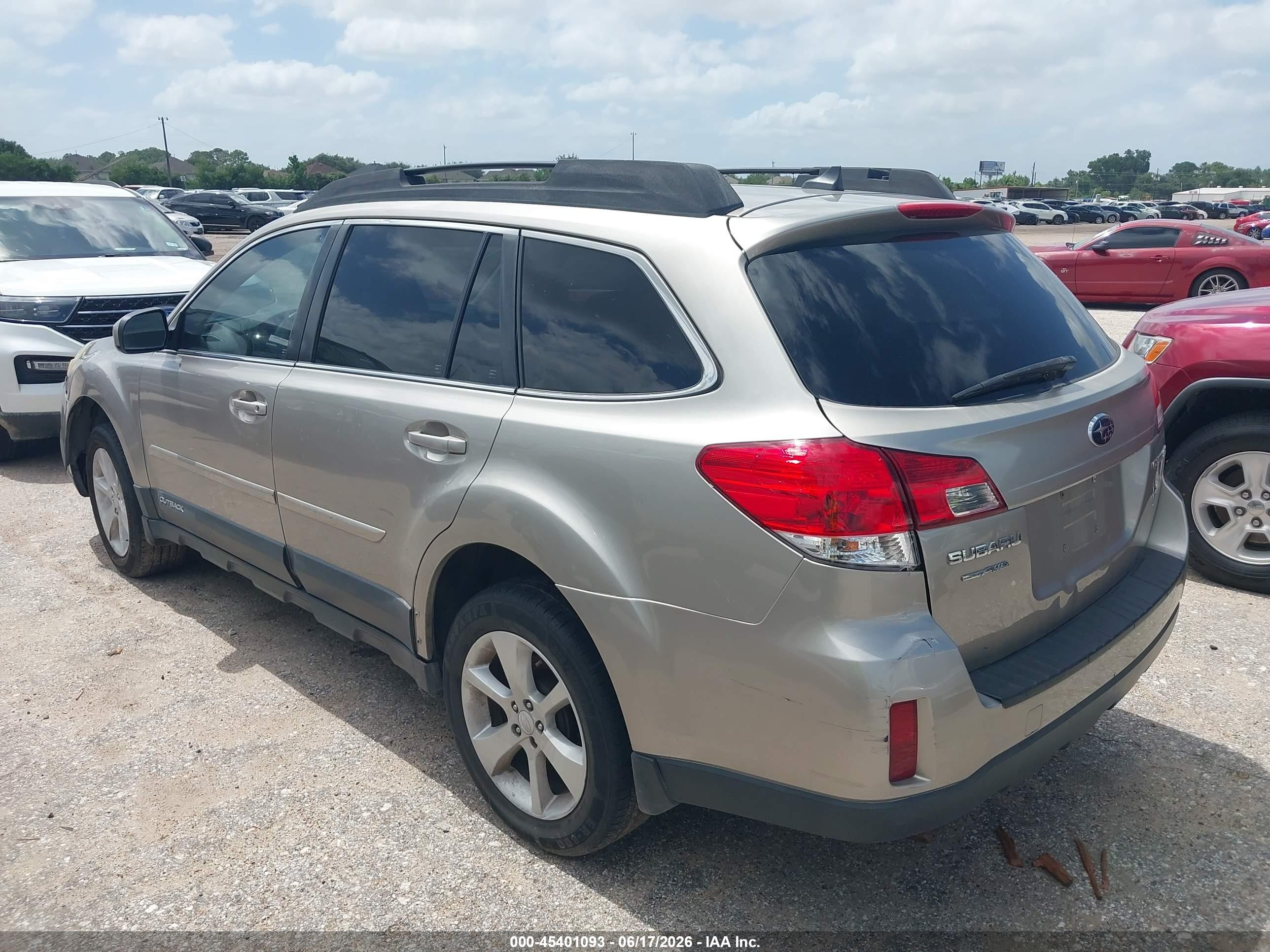 2014 Subaru Outback 2.5i Premium Tan vin: 4S4BRCCC6E3292292