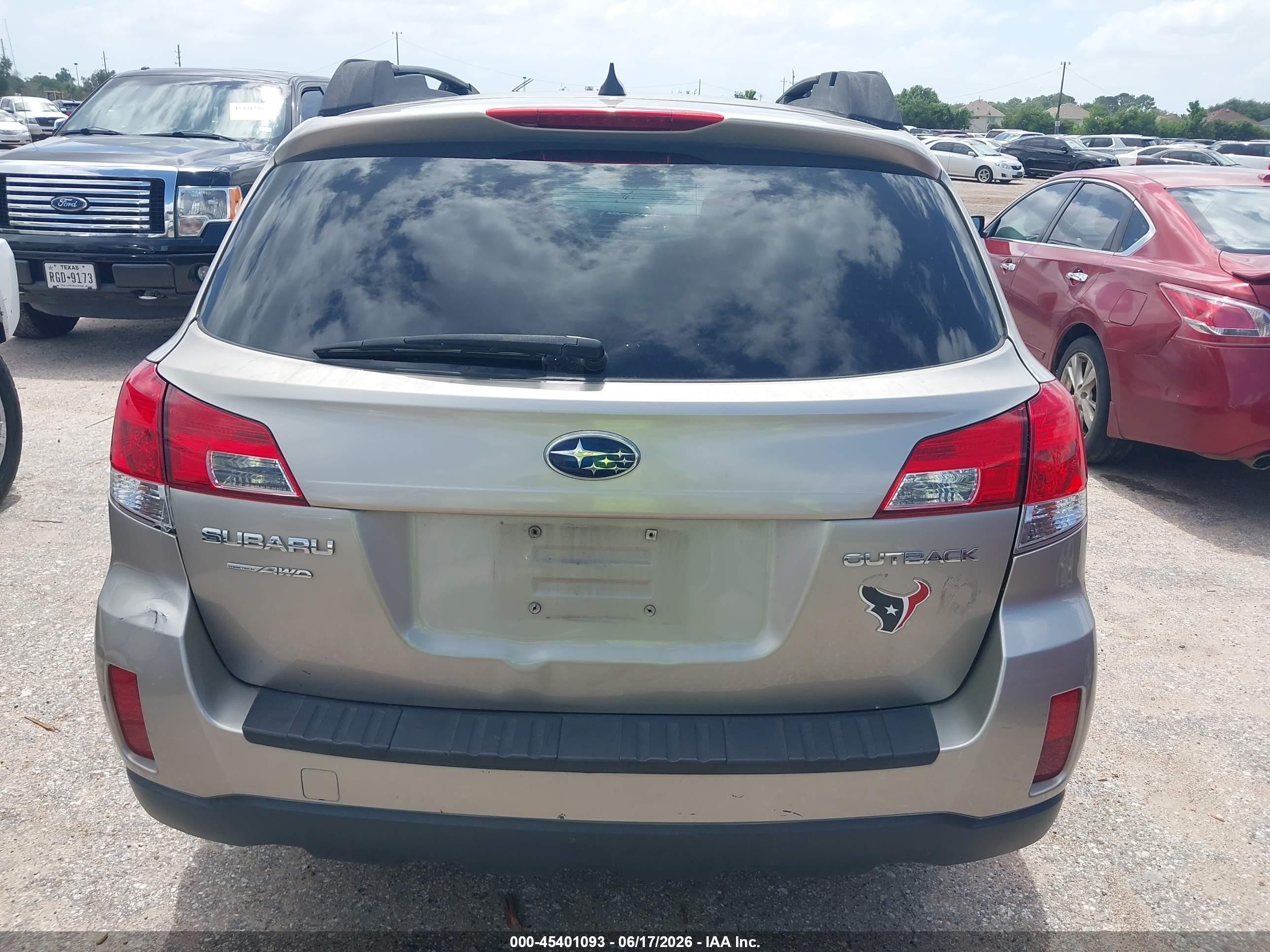 2014 Subaru Outback 2.5i Premium Tan vin: 4S4BRCCC6E3292292