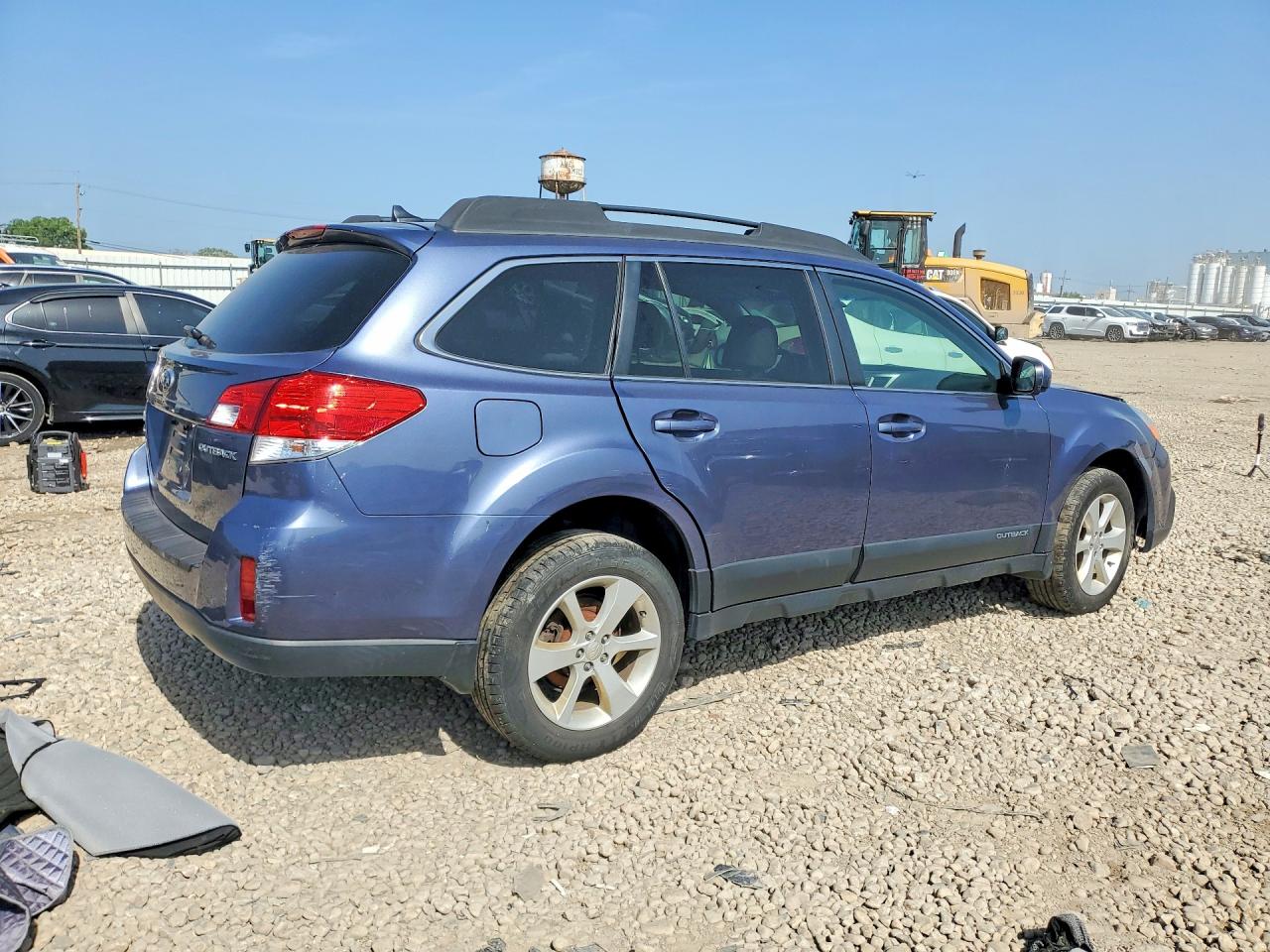 2014 Subaru Outback 2.5i Premium Blue vin: 4S4BRCCC6E3306868