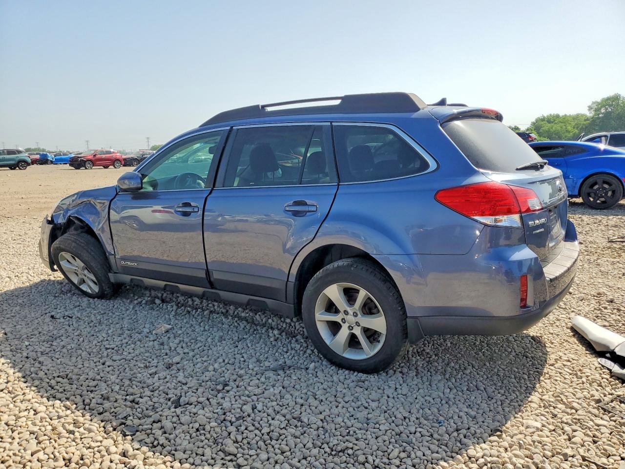 2014 Subaru Outback 2.5i Premium Blue vin: 4S4BRCCC6E3306868
