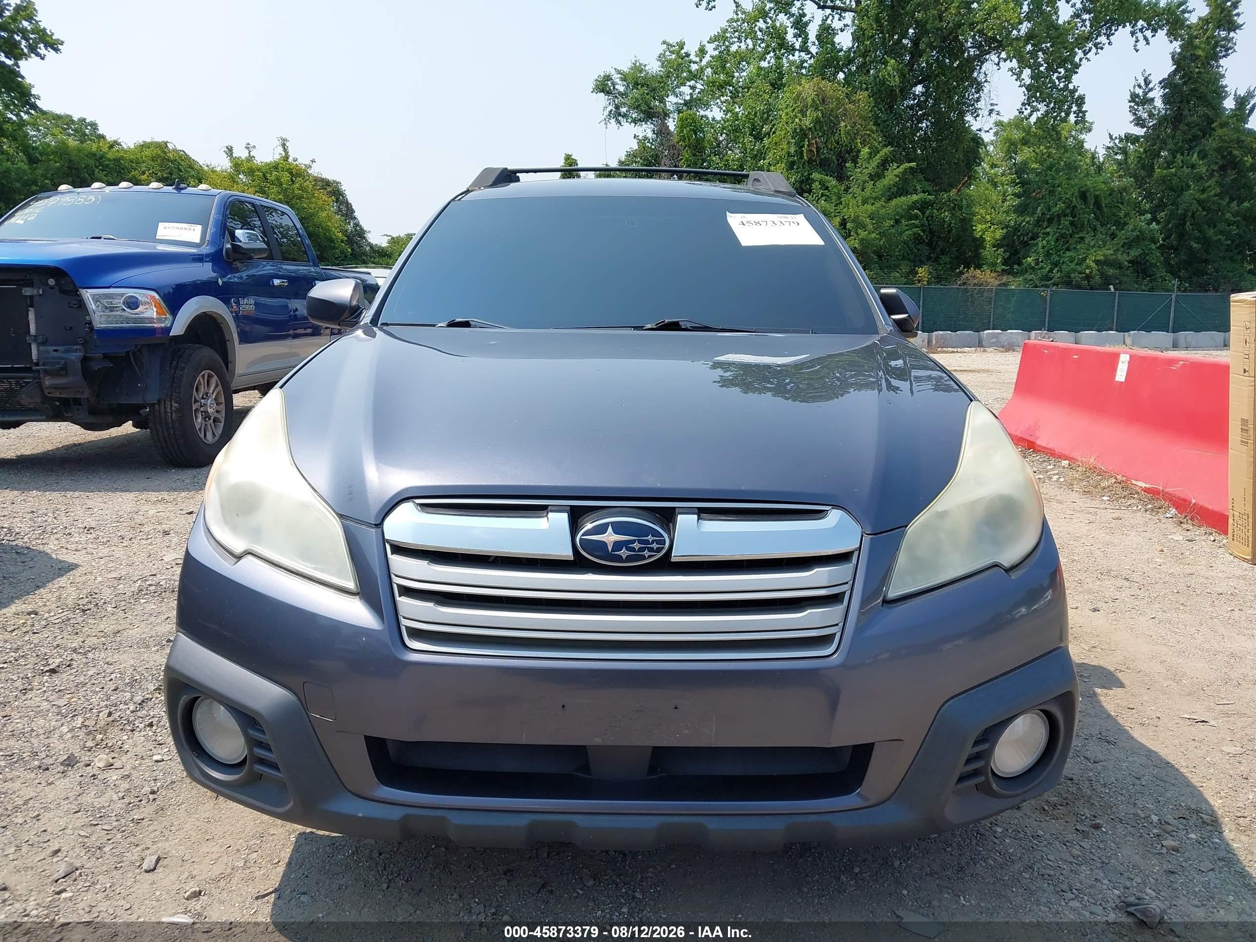 2014 Subaru Outback 2.5i Premium Серый vin: 4S4BRCCC6E3307373