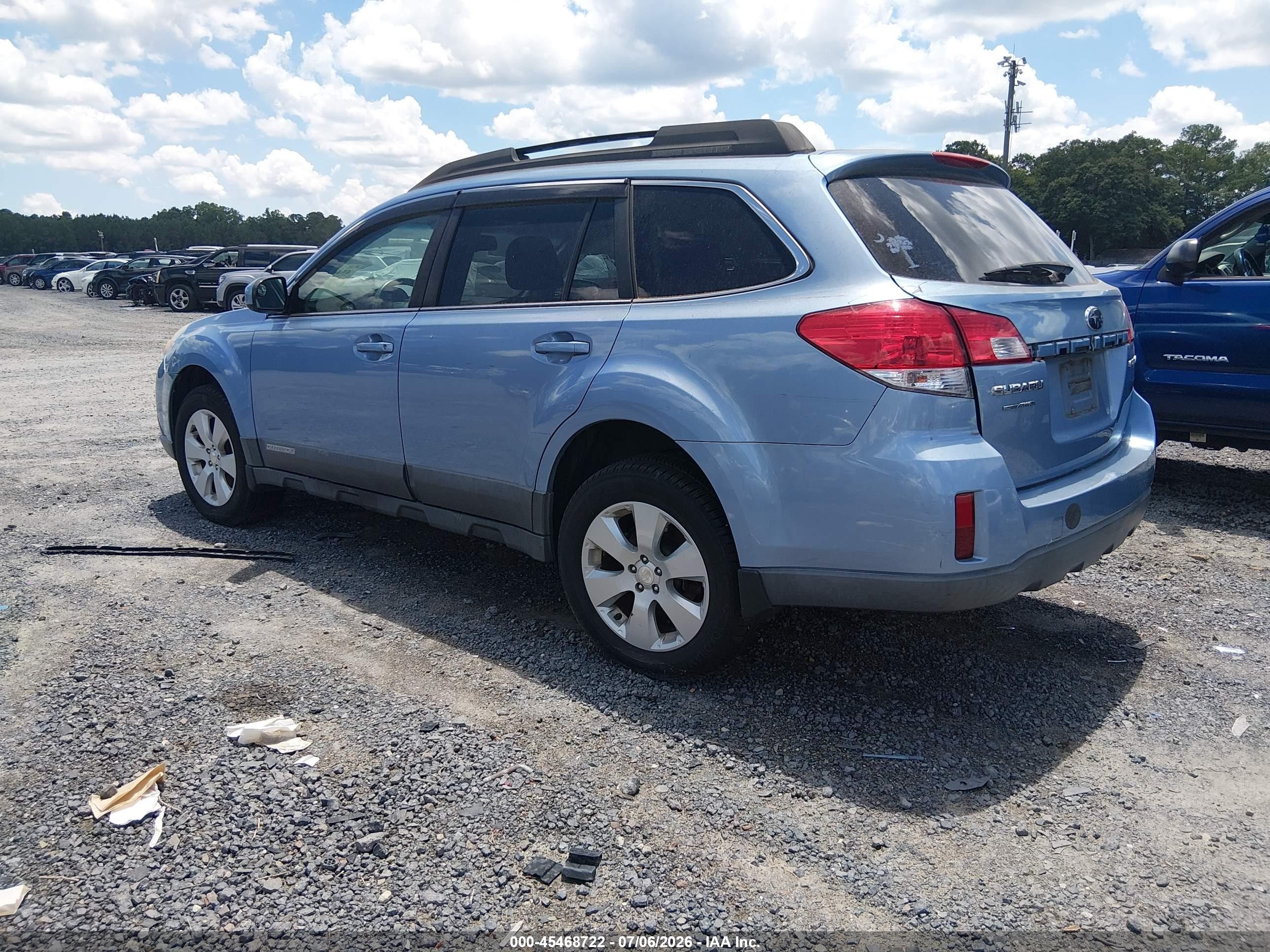 2010 Subaru Outback 2.5i Premium Blue vin: 4S4BRCCC7A3363932