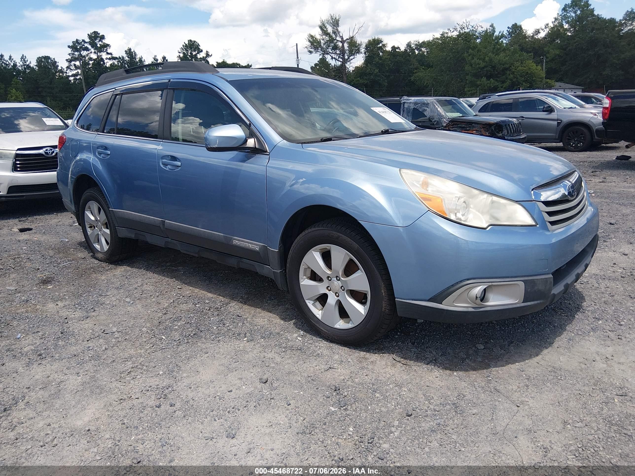 2010 Subaru Outback 2.5i Premium Blue vin: 4S4BRCCC7A3363932