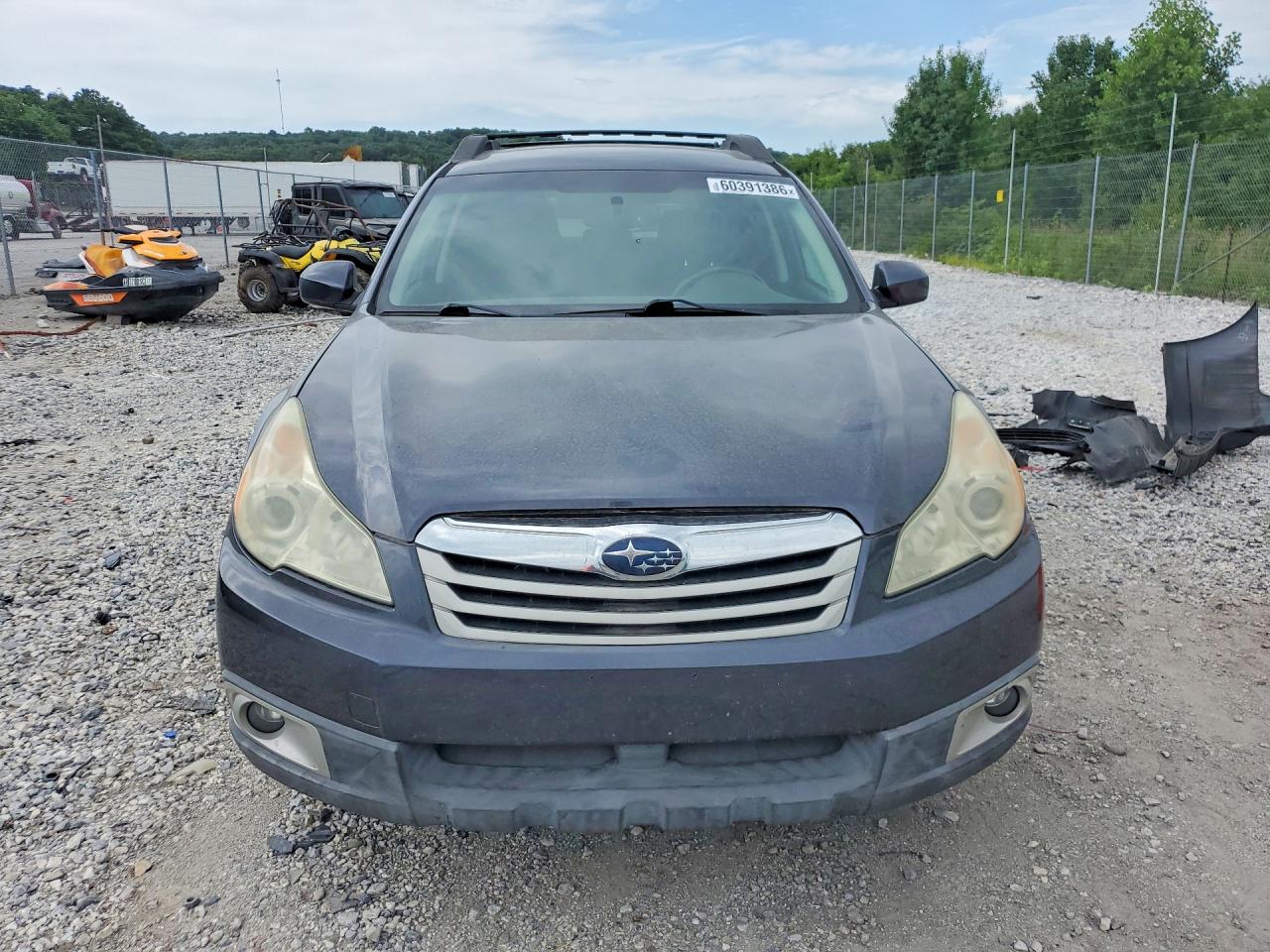 2011 Subaru Ascent Touring W/7-p Gray vin: 4S4BRCCC7B3321889
