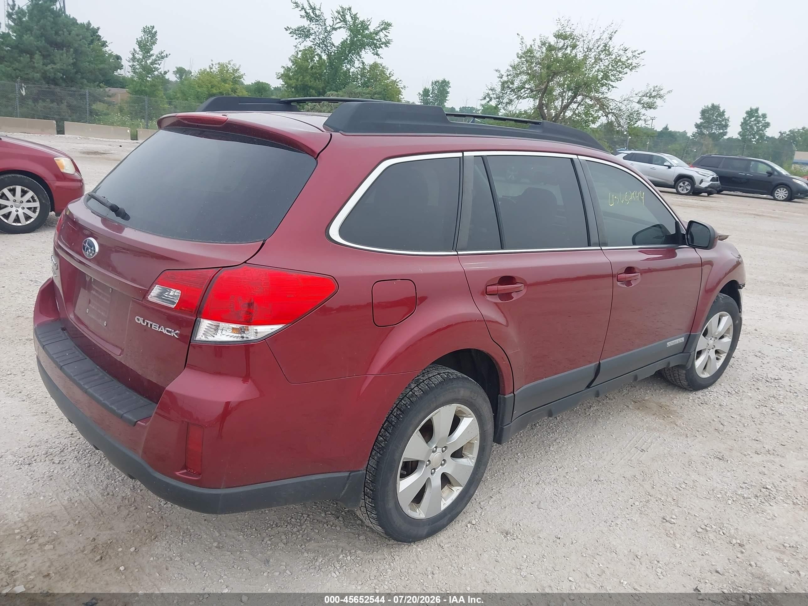 2011 Subaru Outback 2.5i Premium Red vin: 4S4BRCCC7B3336845
