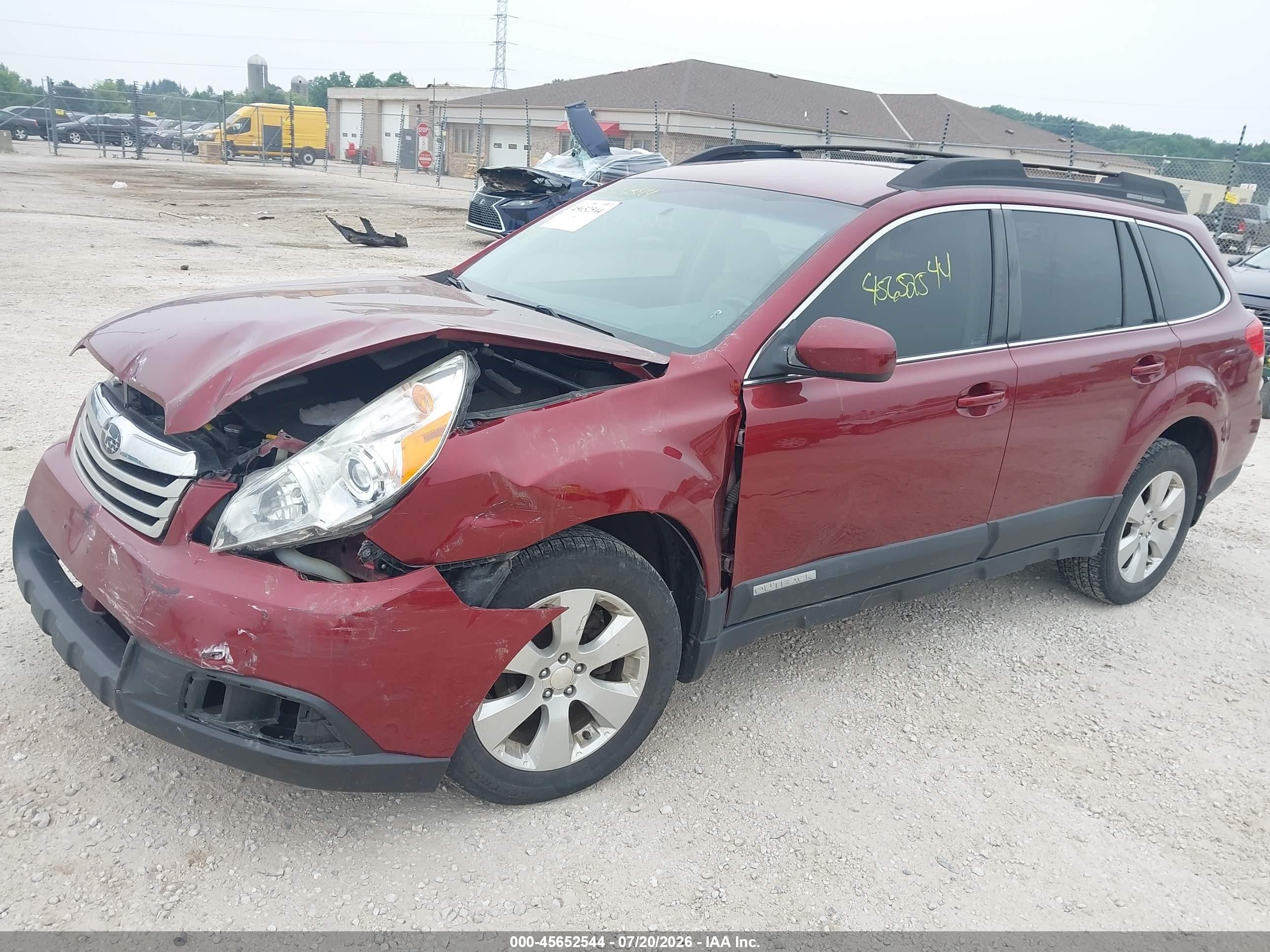 2011 Subaru Outback 2.5i Premium Red vin: 4S4BRCCC7B3336845