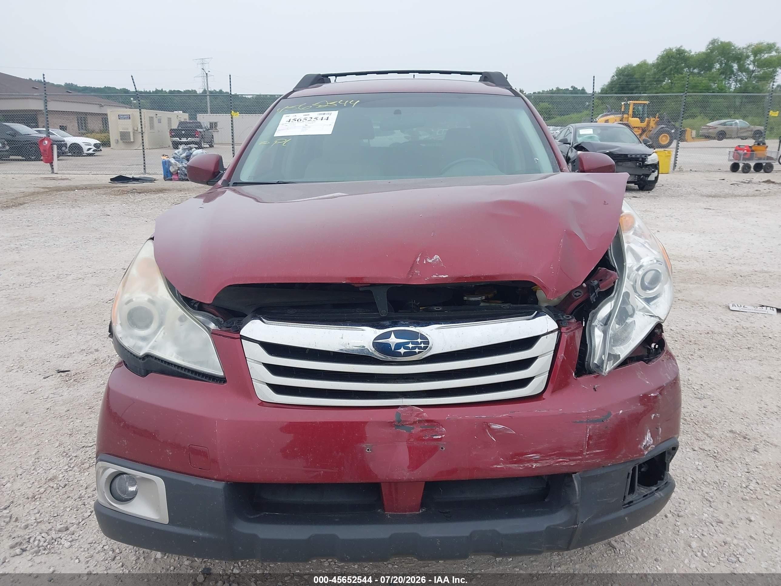 2011 Subaru Outback 2.5i Premium Red vin: 4S4BRCCC7B3336845