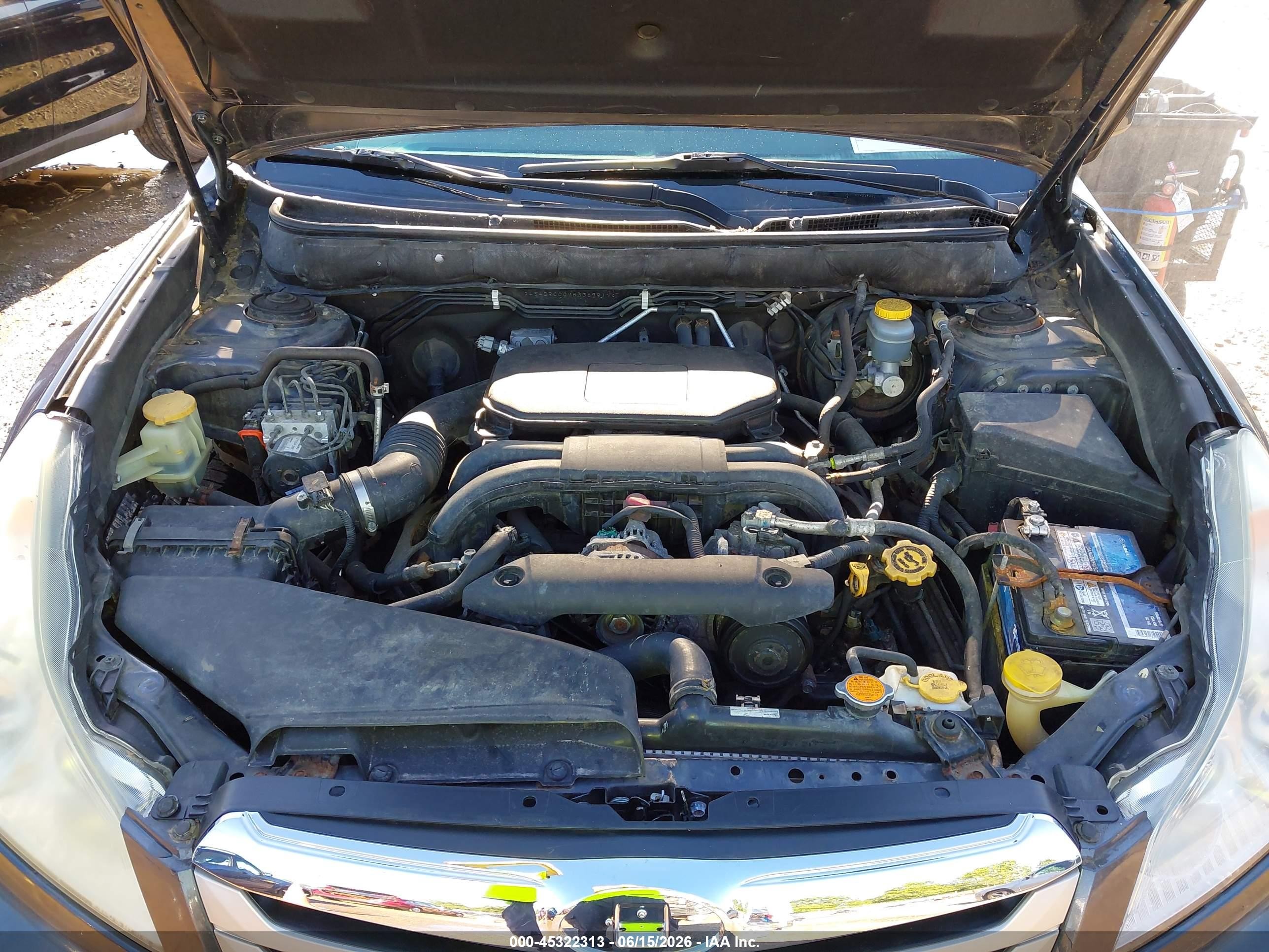 2011 Subaru Outback 2.5i Premium Gray vin: 4S4BRCCC7B3367917