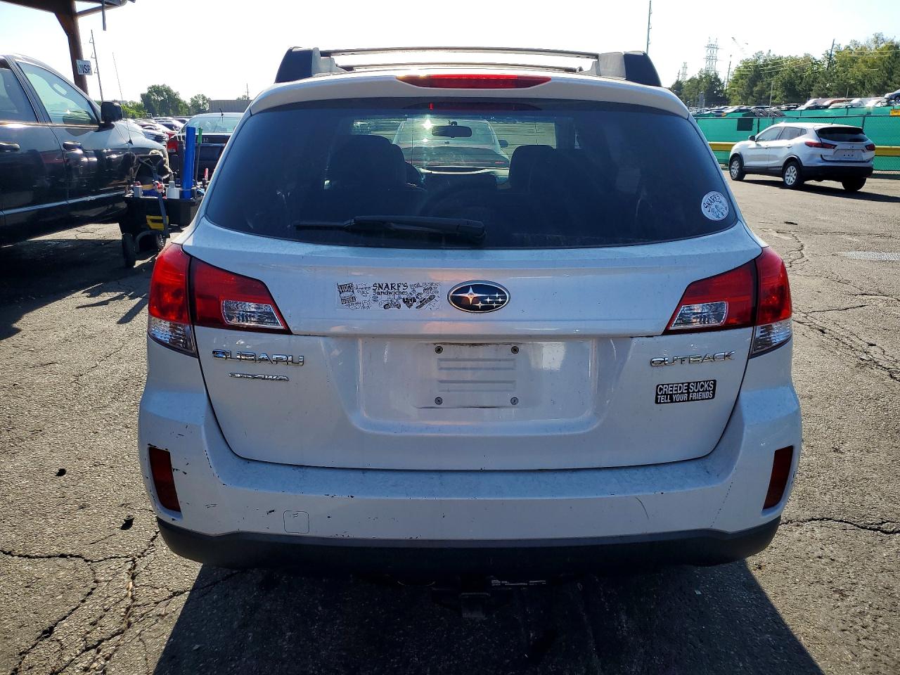 2012 Subaru Outback 2.5i Premium White vin: 4S4BRCCC7C3301188