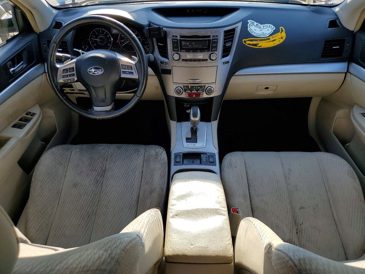 2012 Subaru Outback 2.5i Premium White vin: 4S4BRCCC7C3301188