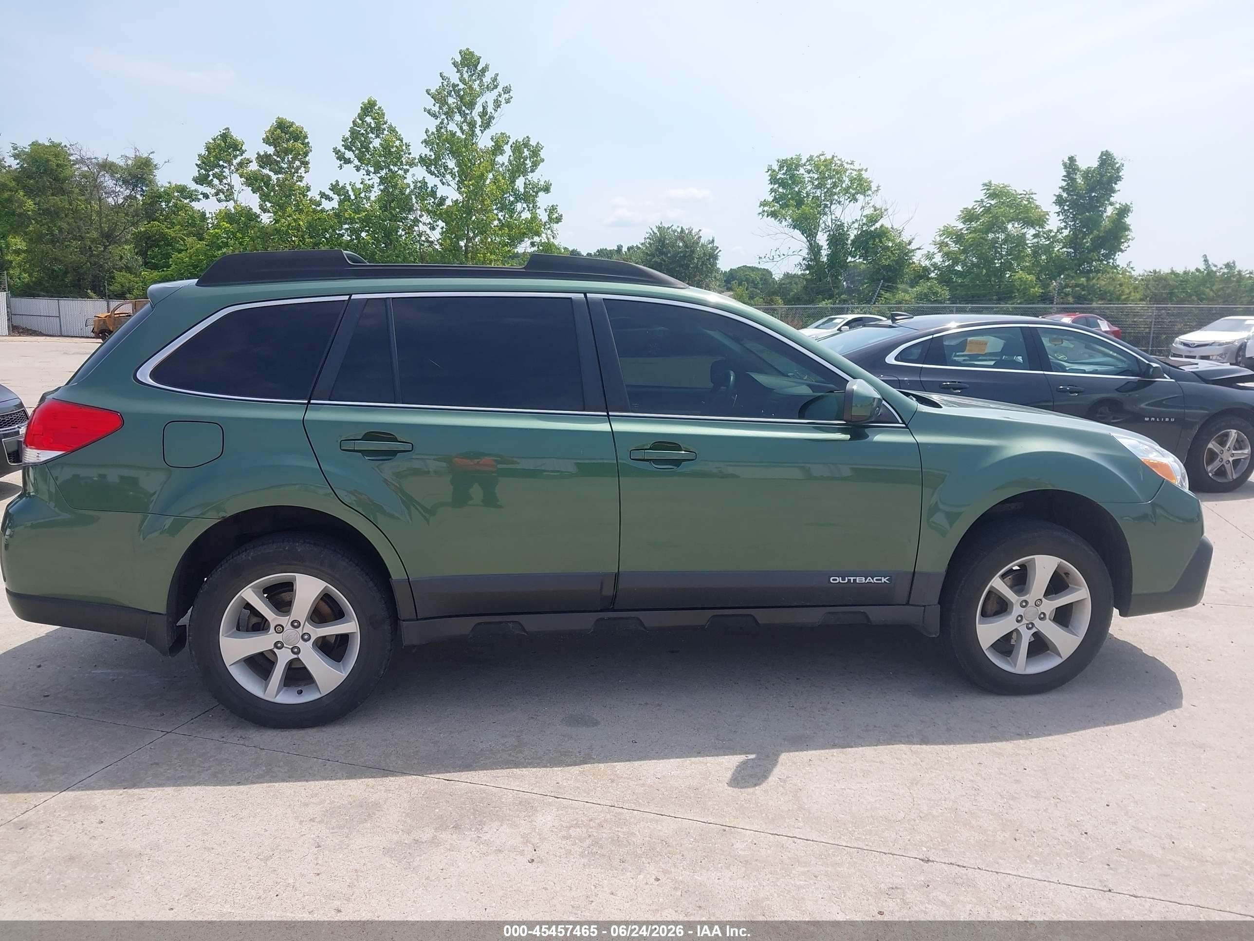 2014 Subaru Outback 2.5i Premium Green vin: 4S4BRCCC7E3267188