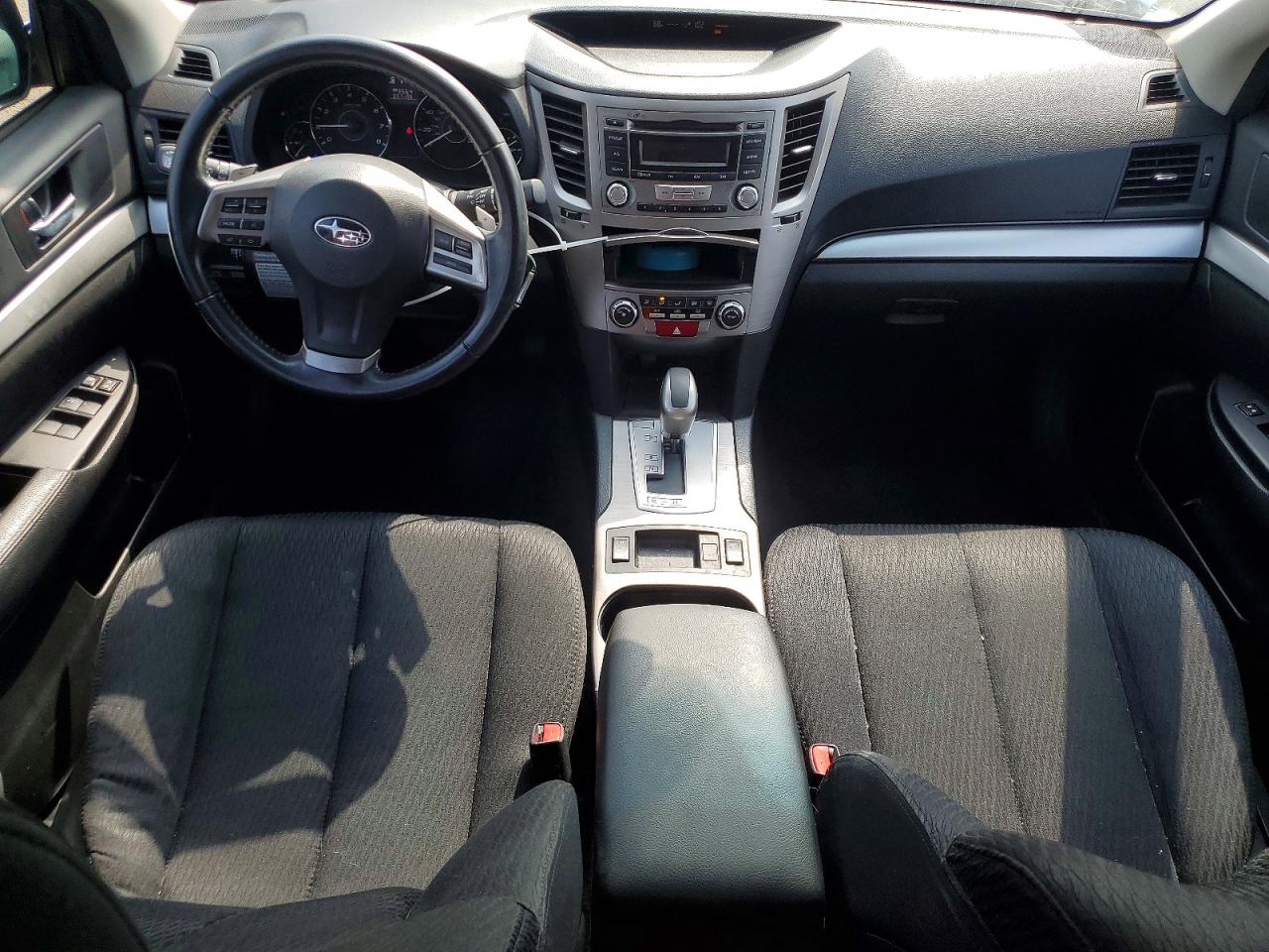 2012 Subaru Outback 2.5i Premium Silver vin: 4S4BRCCC8C3257475