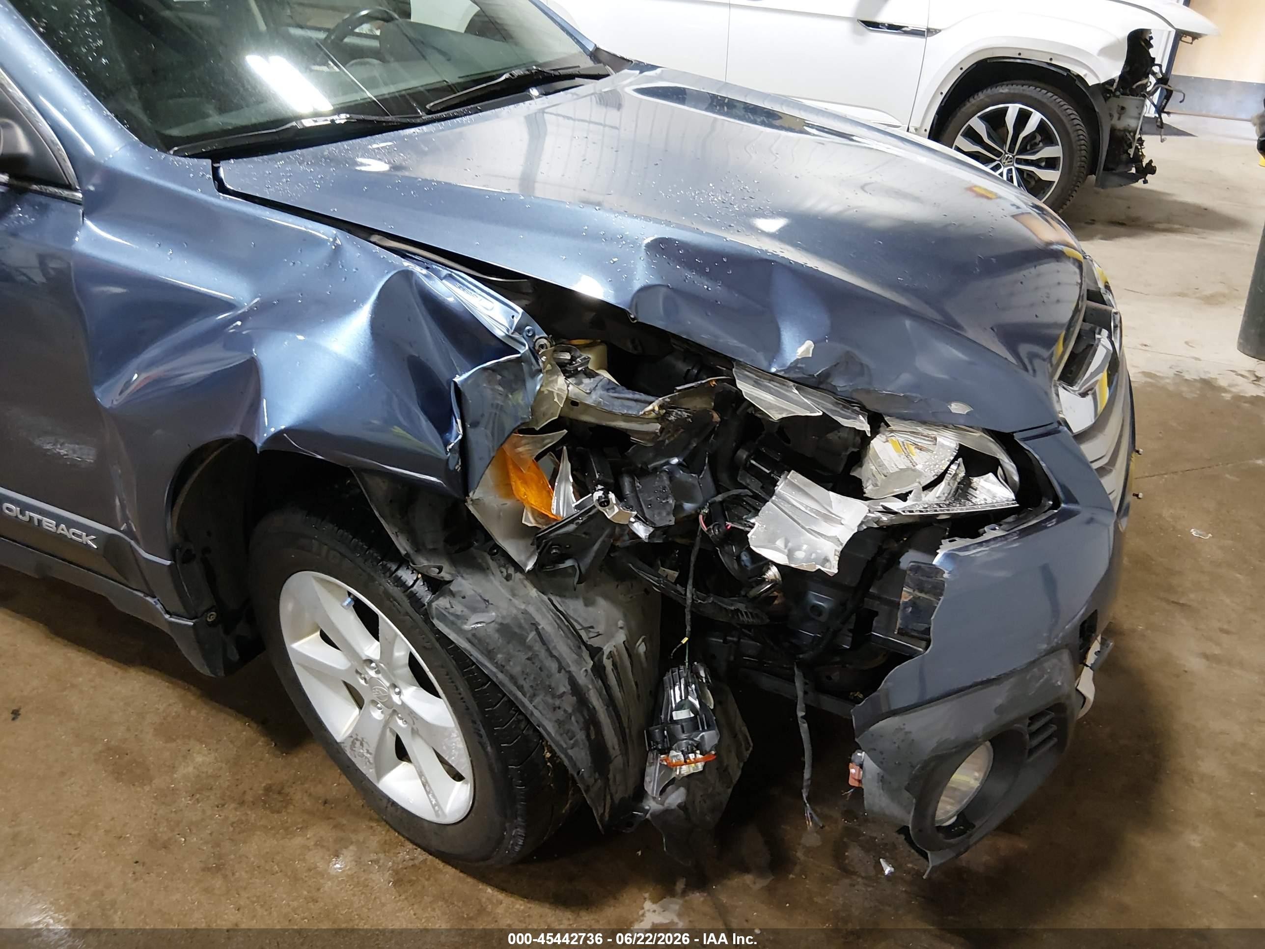 2013 Subaru Outback 2.5i Premium Синий vin: 4S4BRCCC8D3255095