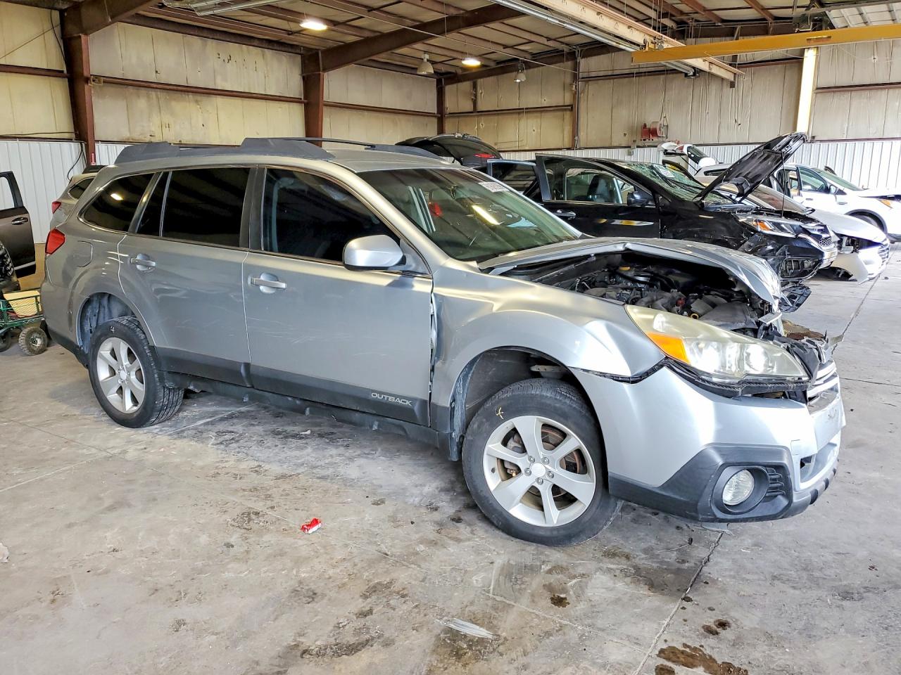 2013 Subaru Outback 2.5i Premium Silver vin: 4S4BRCCC8D3295368