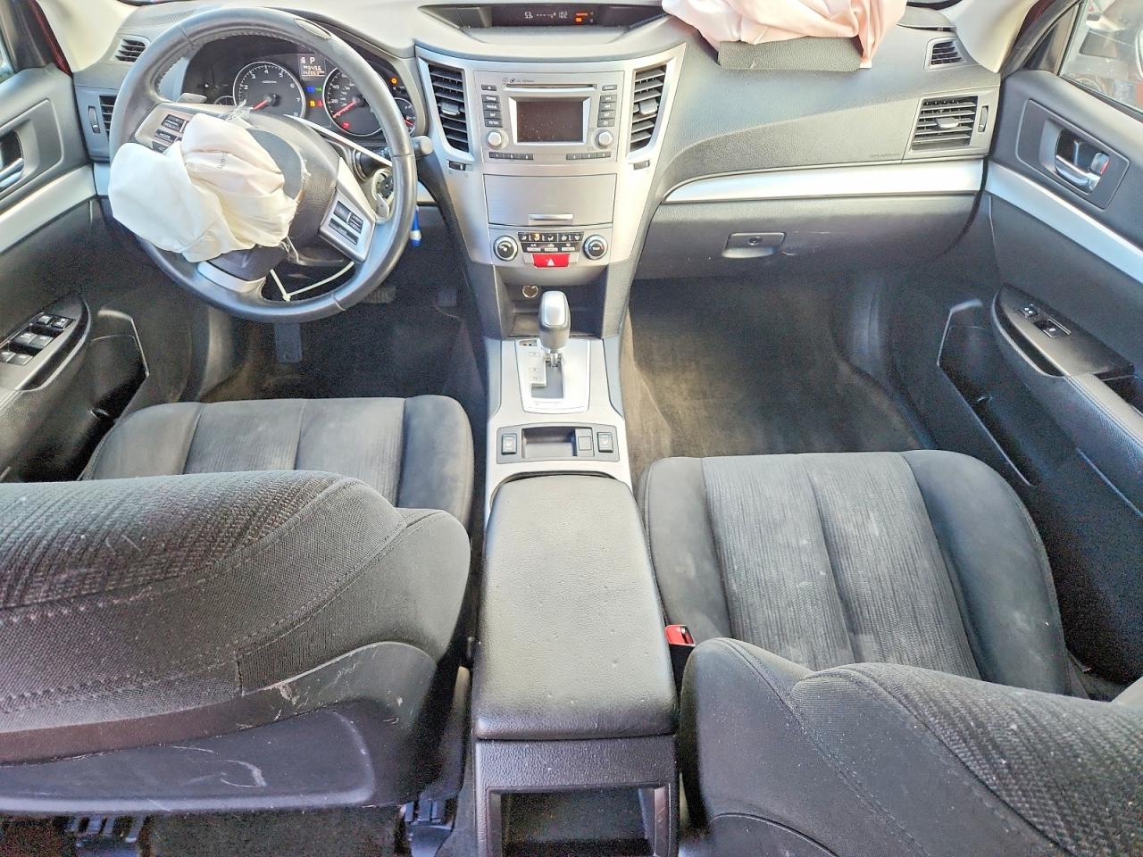 2014 Subaru Outback 2.5i Premium Red vin: 4S4BRCCC8E3253025