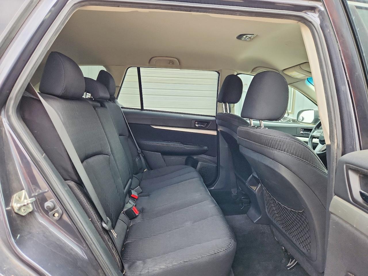 2011 Subaru Outback 2.5i Premium Gray vin: 4S4BRCCC9B3336247