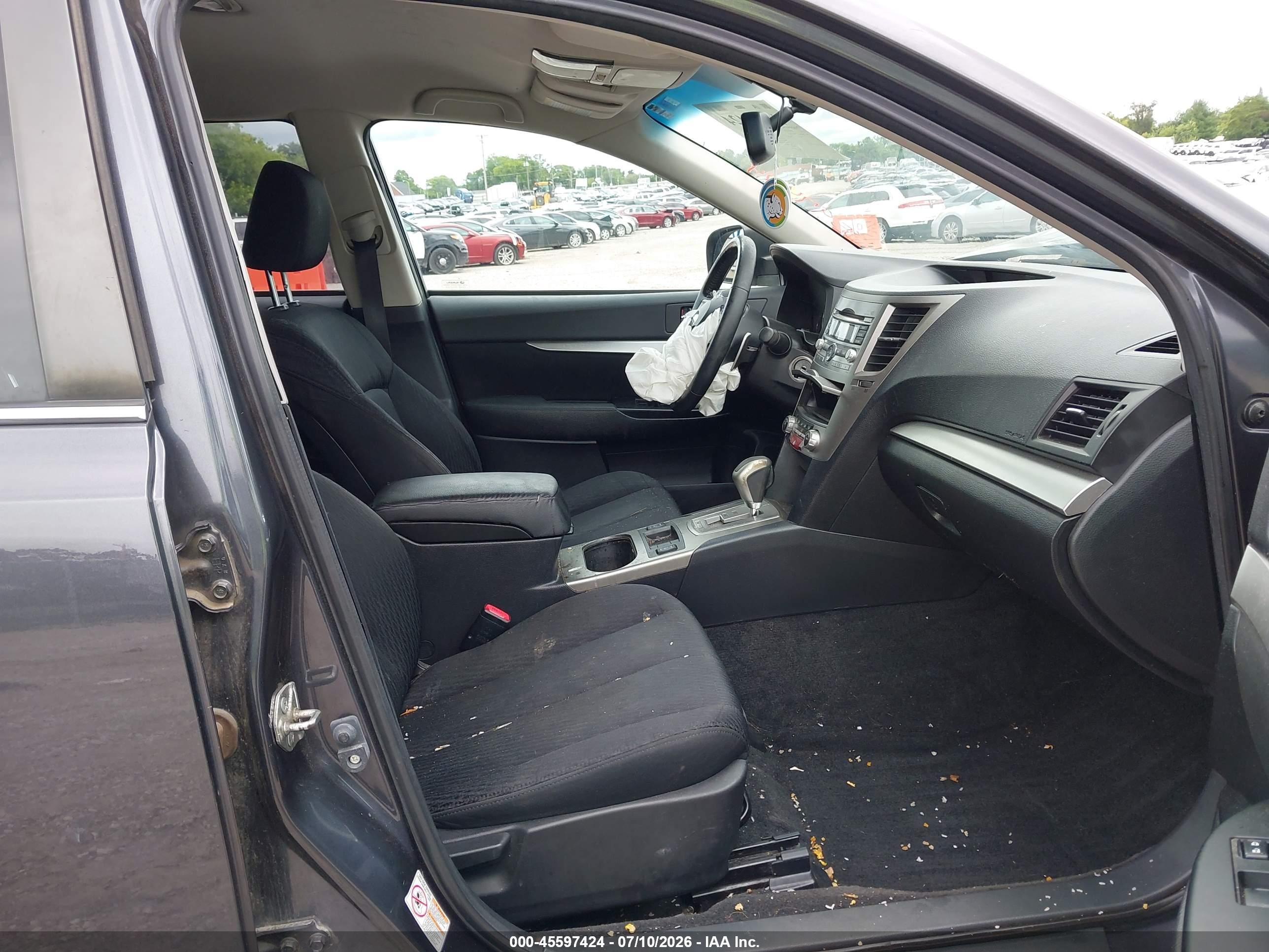 2011 Subaru Outback 2.5i Premium Gray vin: 4S4BRCCC9B3375047