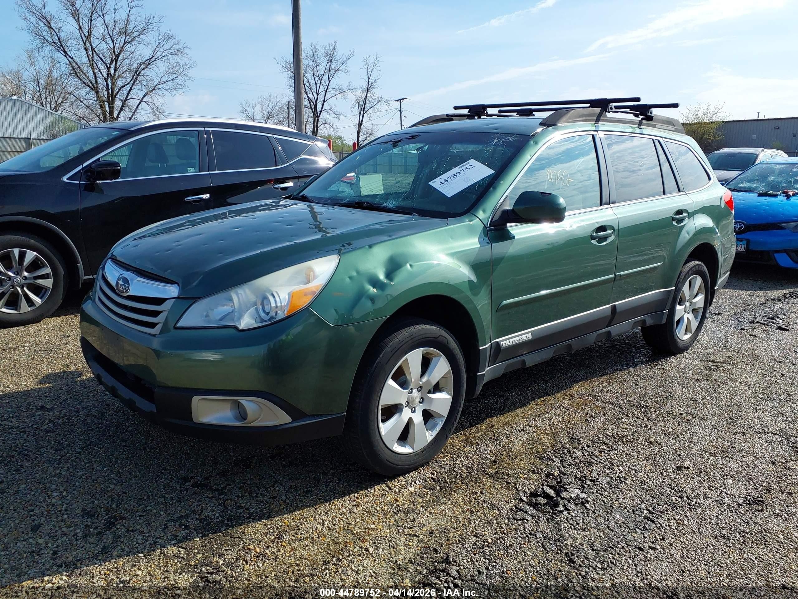 2011 Subaru Outback 2.5i Premium Green vin: 4S4BRCCC9B3427227