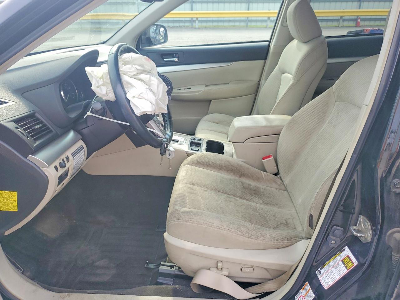 2011 Subaru Outback 2.5i Premium Black vin: 4S4BRCCC9B3429012