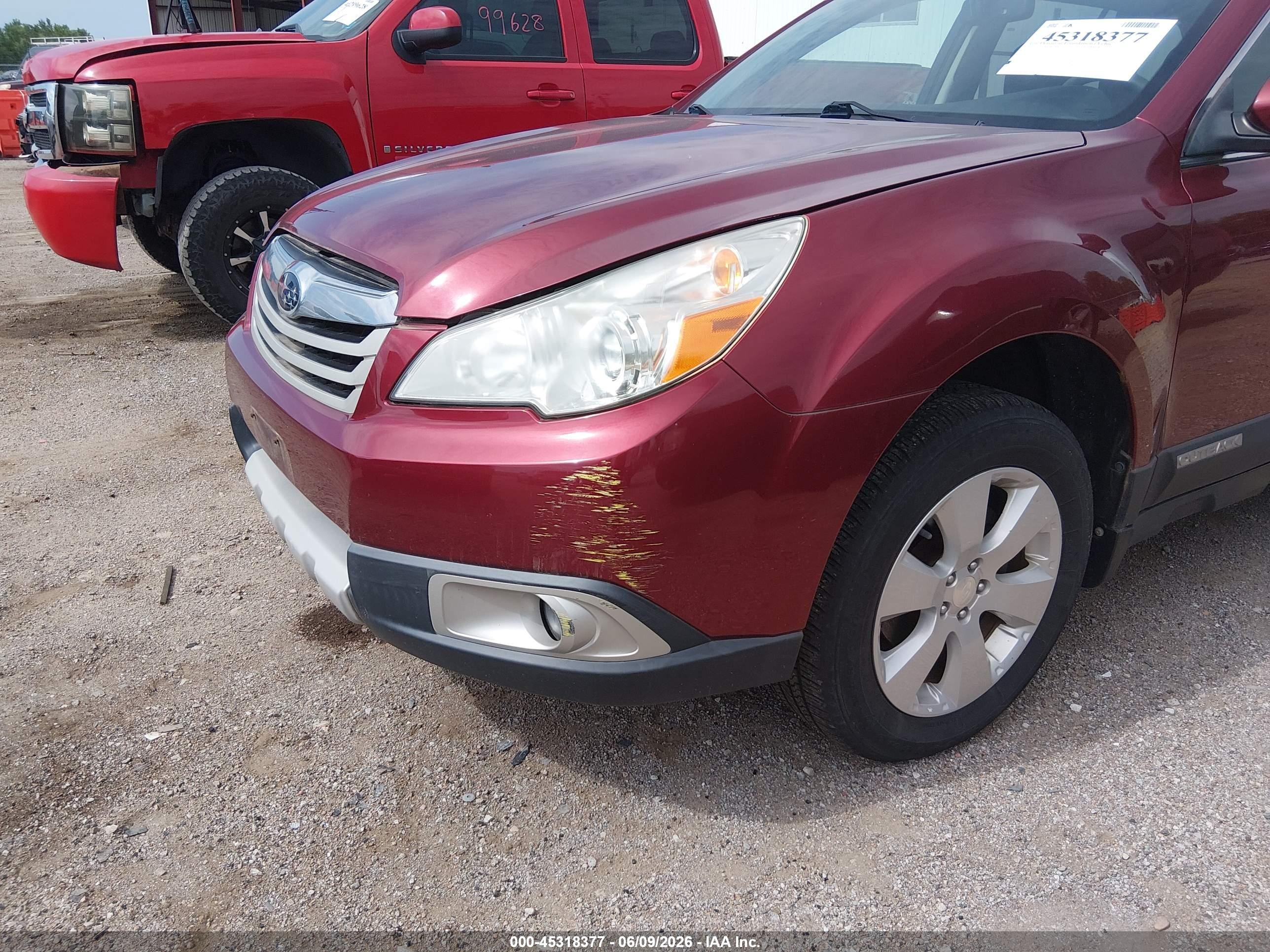 2012 Subaru Outback 2.5i Premium Red vin: 4S4BRCCC9C3284071