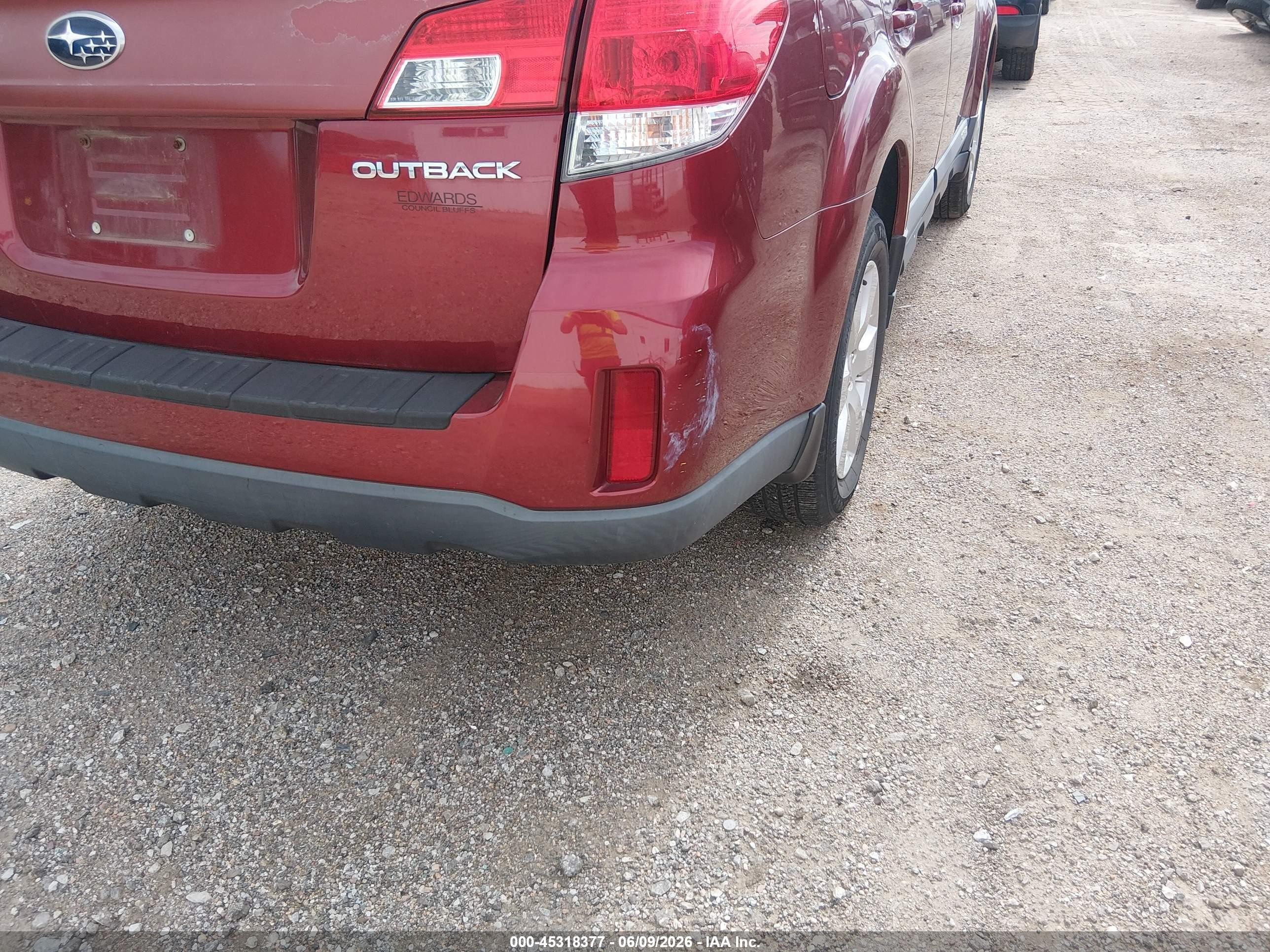 2012 Subaru Outback 2.5i Premium Red vin: 4S4BRCCC9C3284071